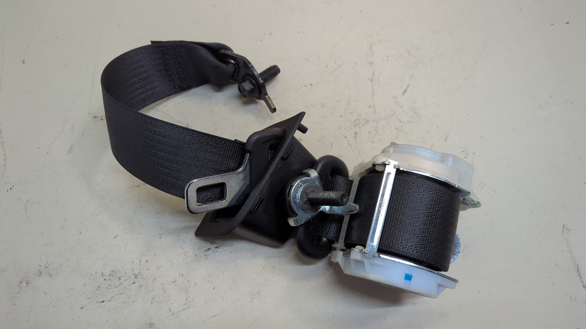 Ремень безопасности