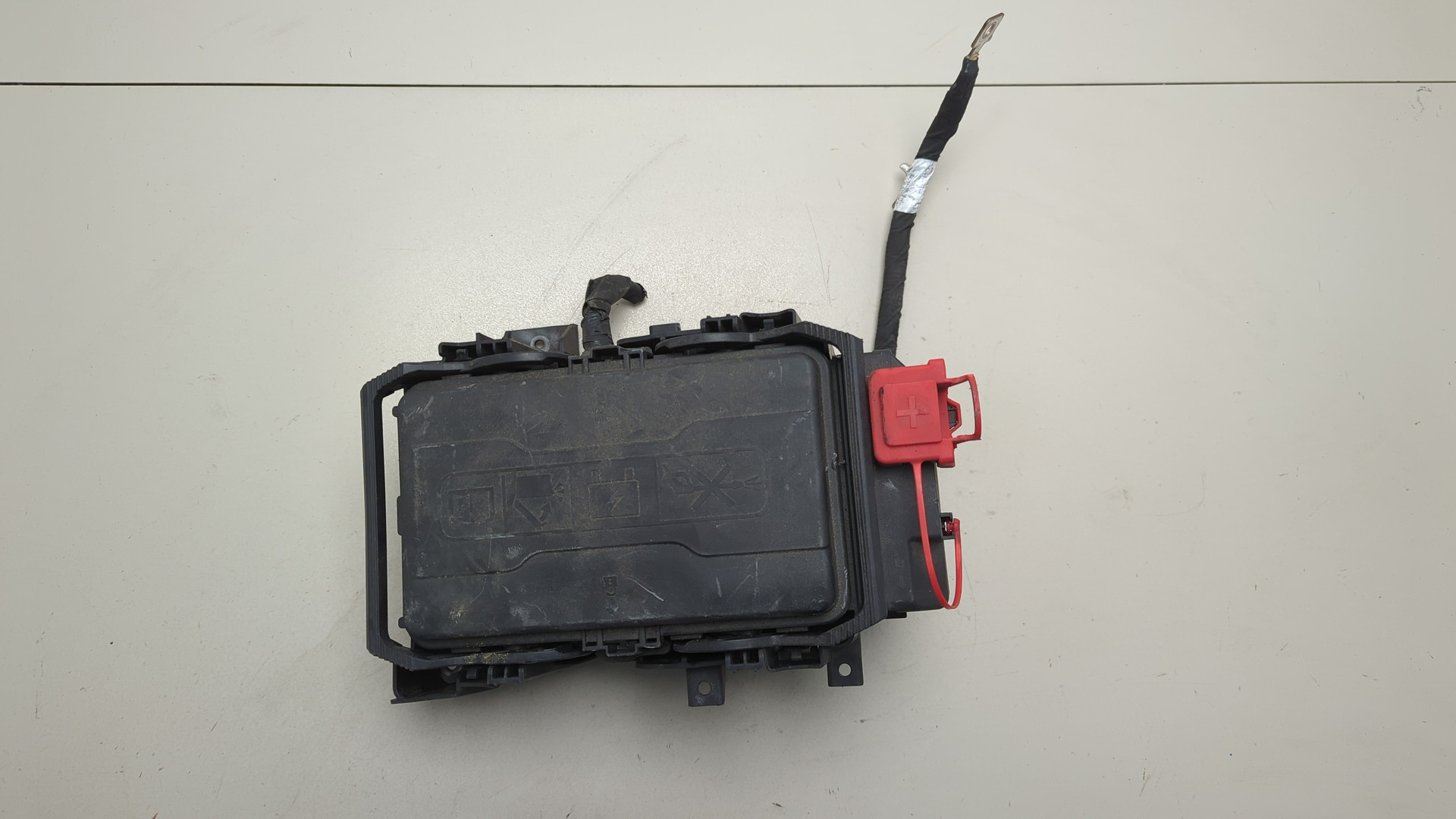 Блок предохранителей