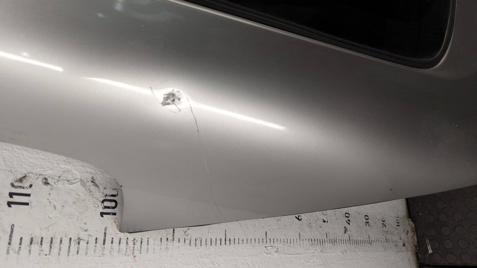 Дверь багажника