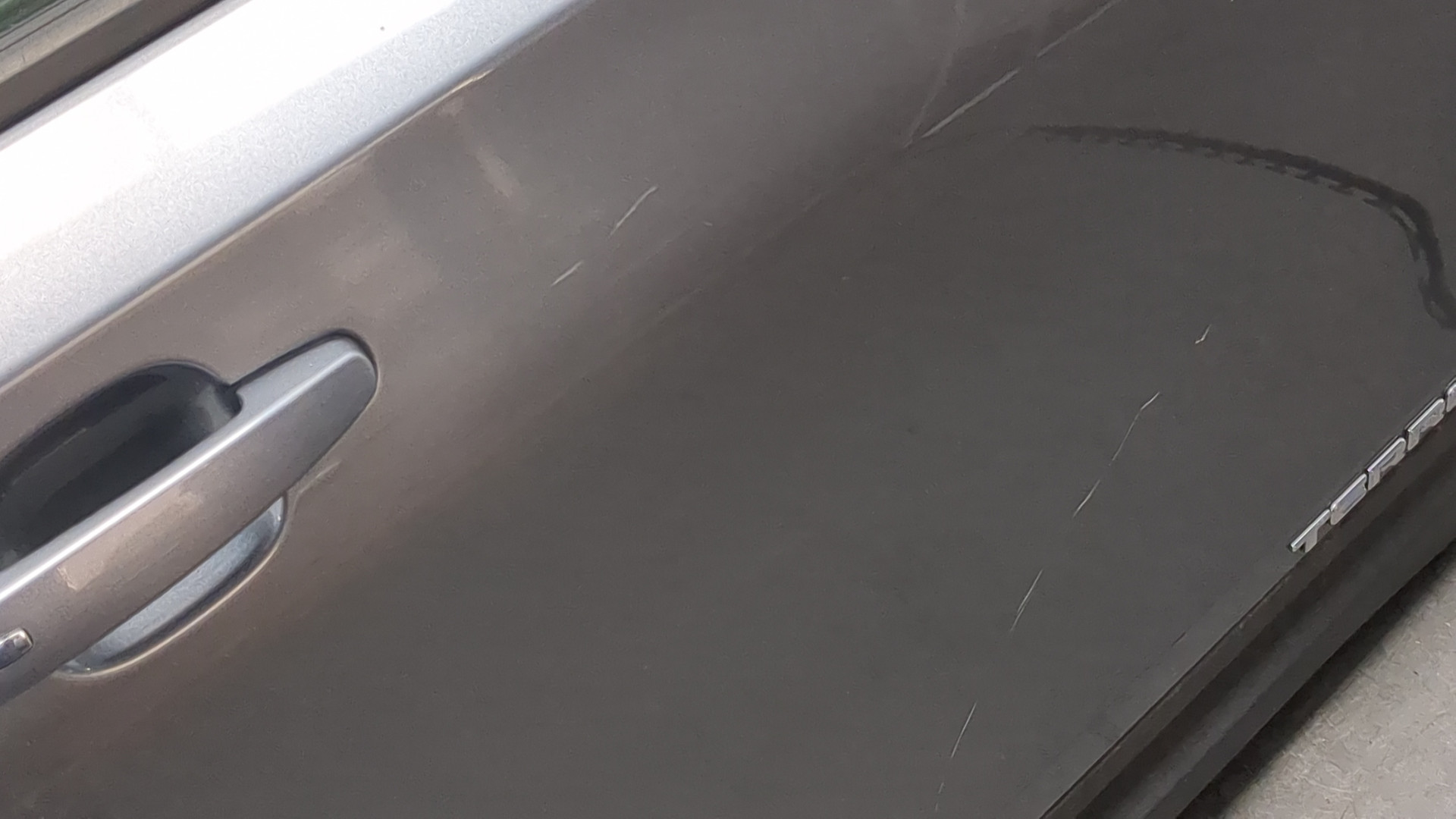 Дверь передняя правая