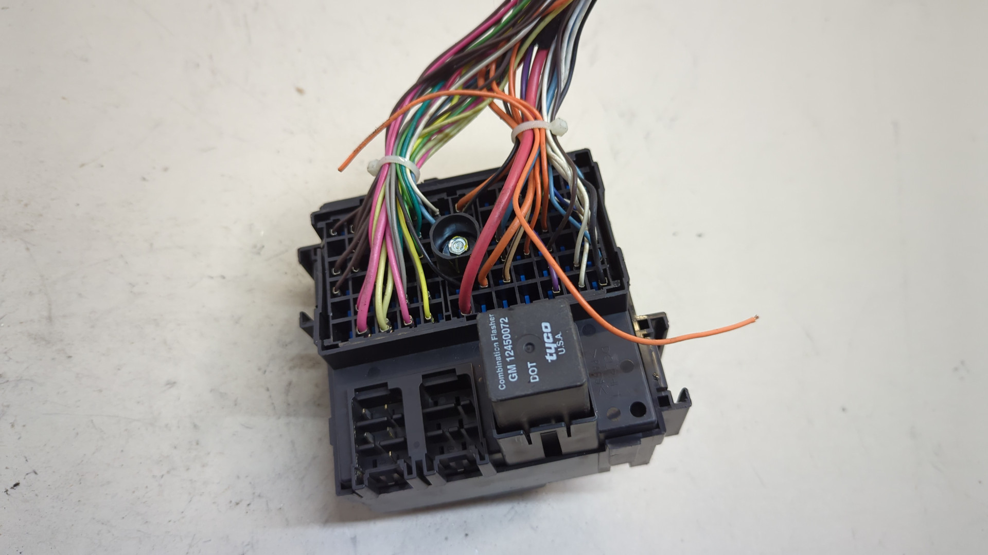 Блок предохранителей