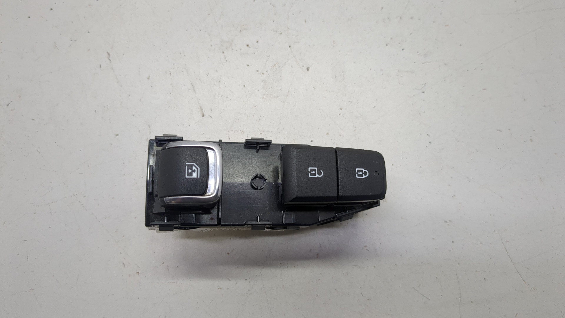 Кнопка стеклоподъемника