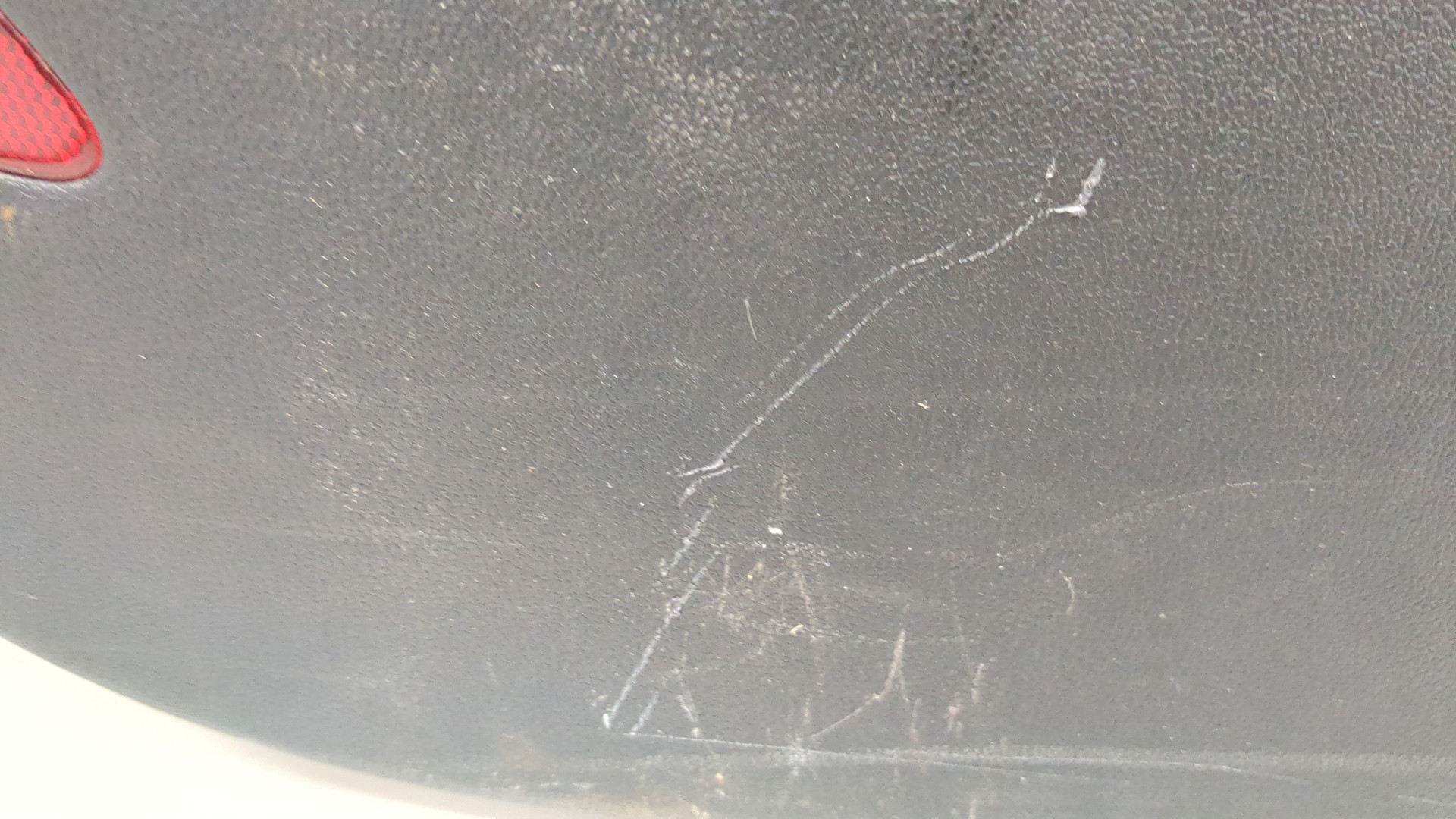 Обшивка двери передней левой