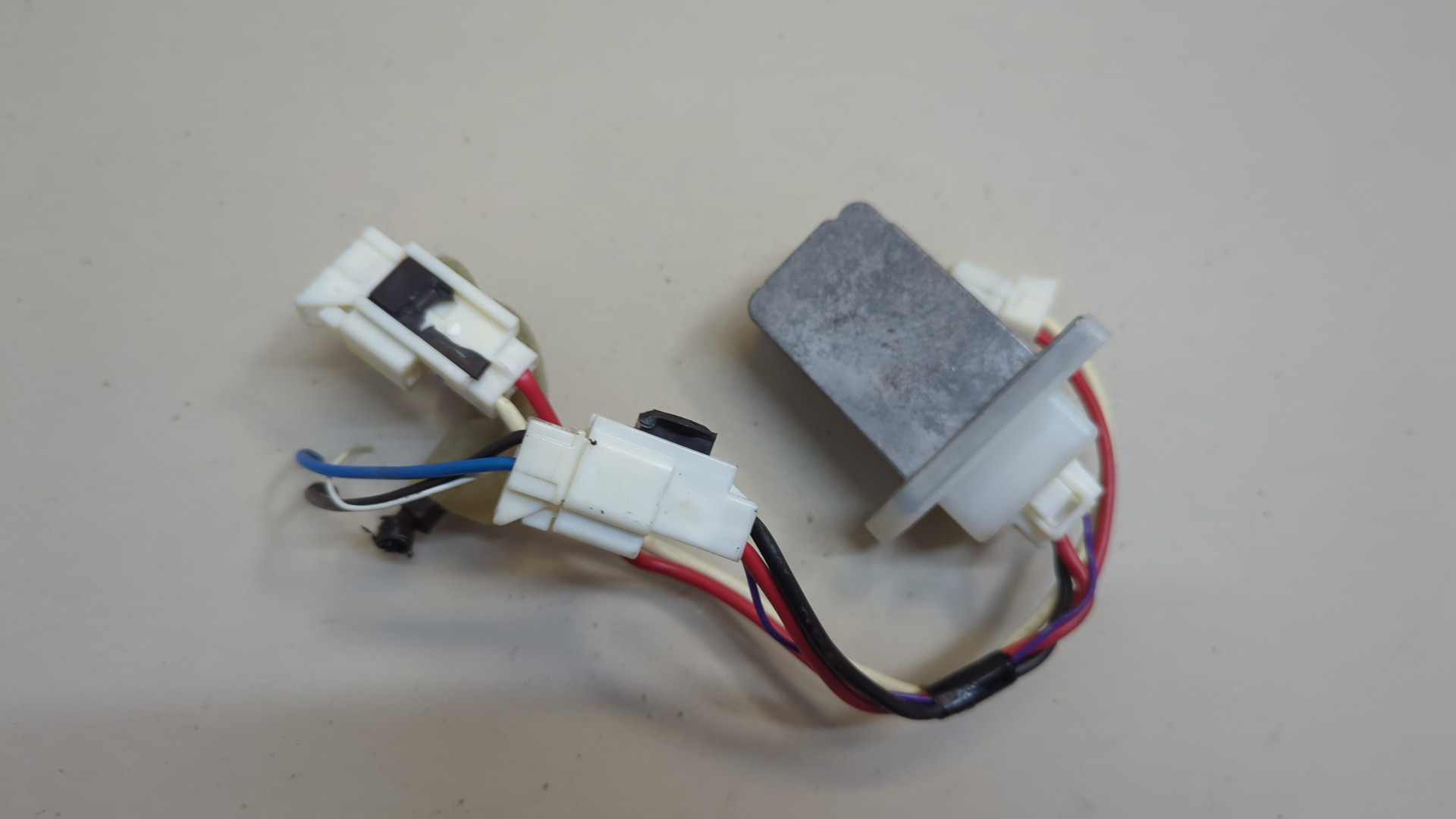 Резистор отопителя