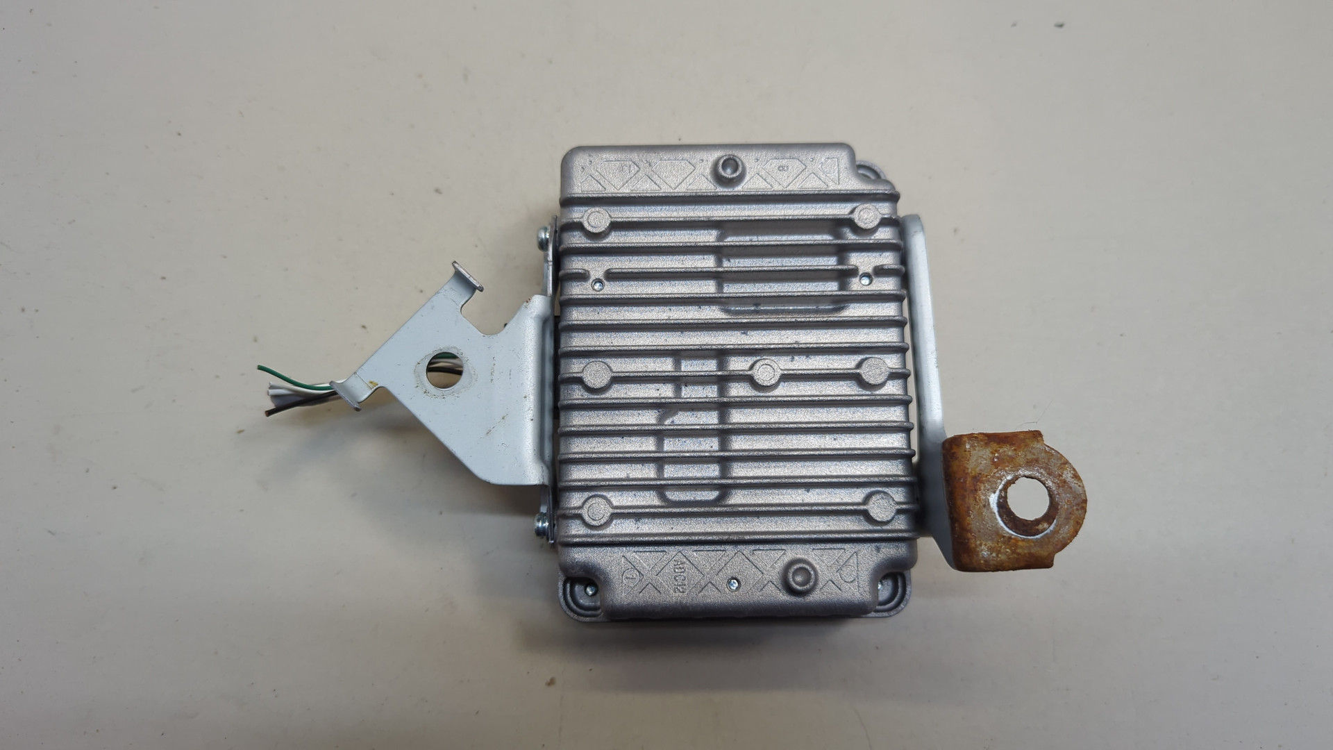 Преобразователь напряжения (адаптер)