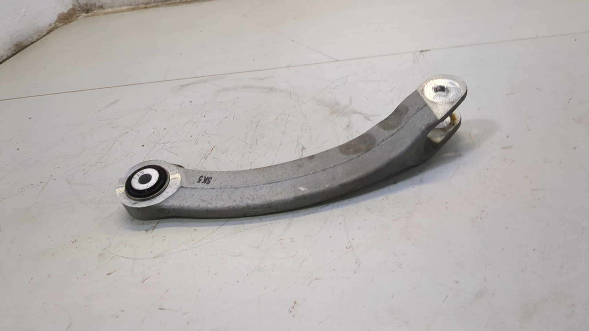 Рычаг задний