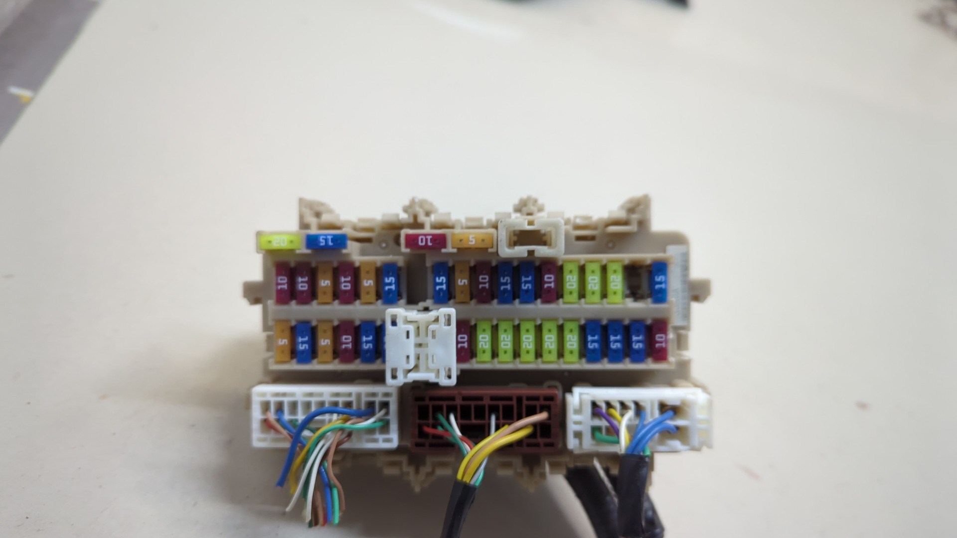 Блок предохранителей