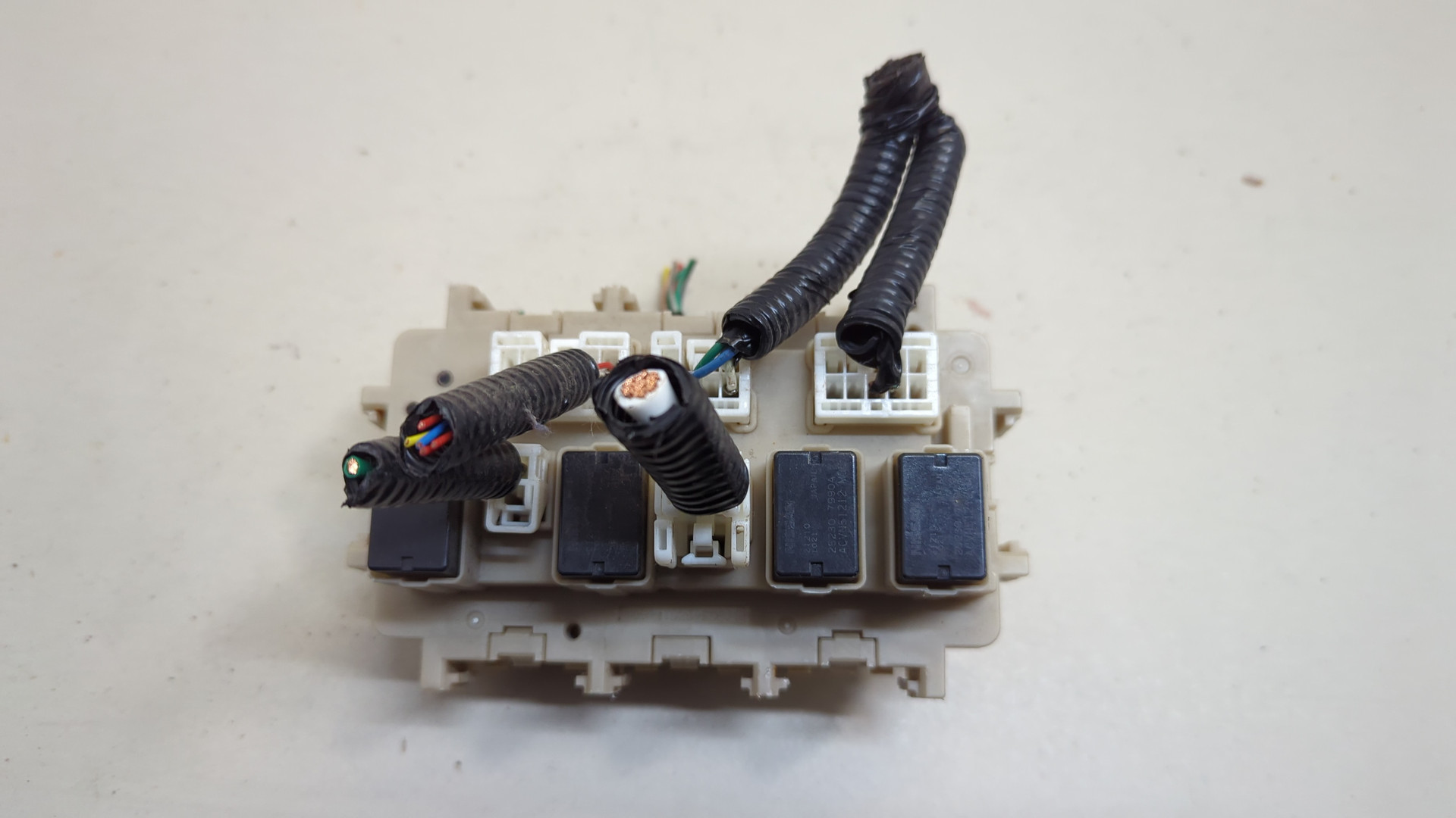 Блок предохранителей