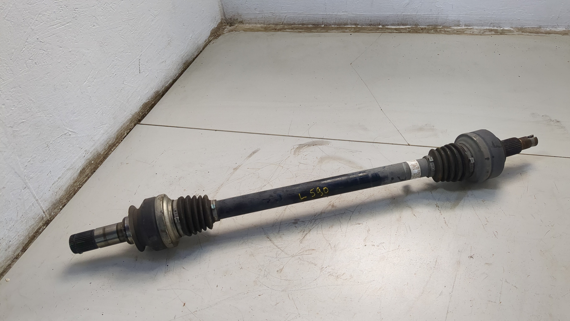 Полуось задняя