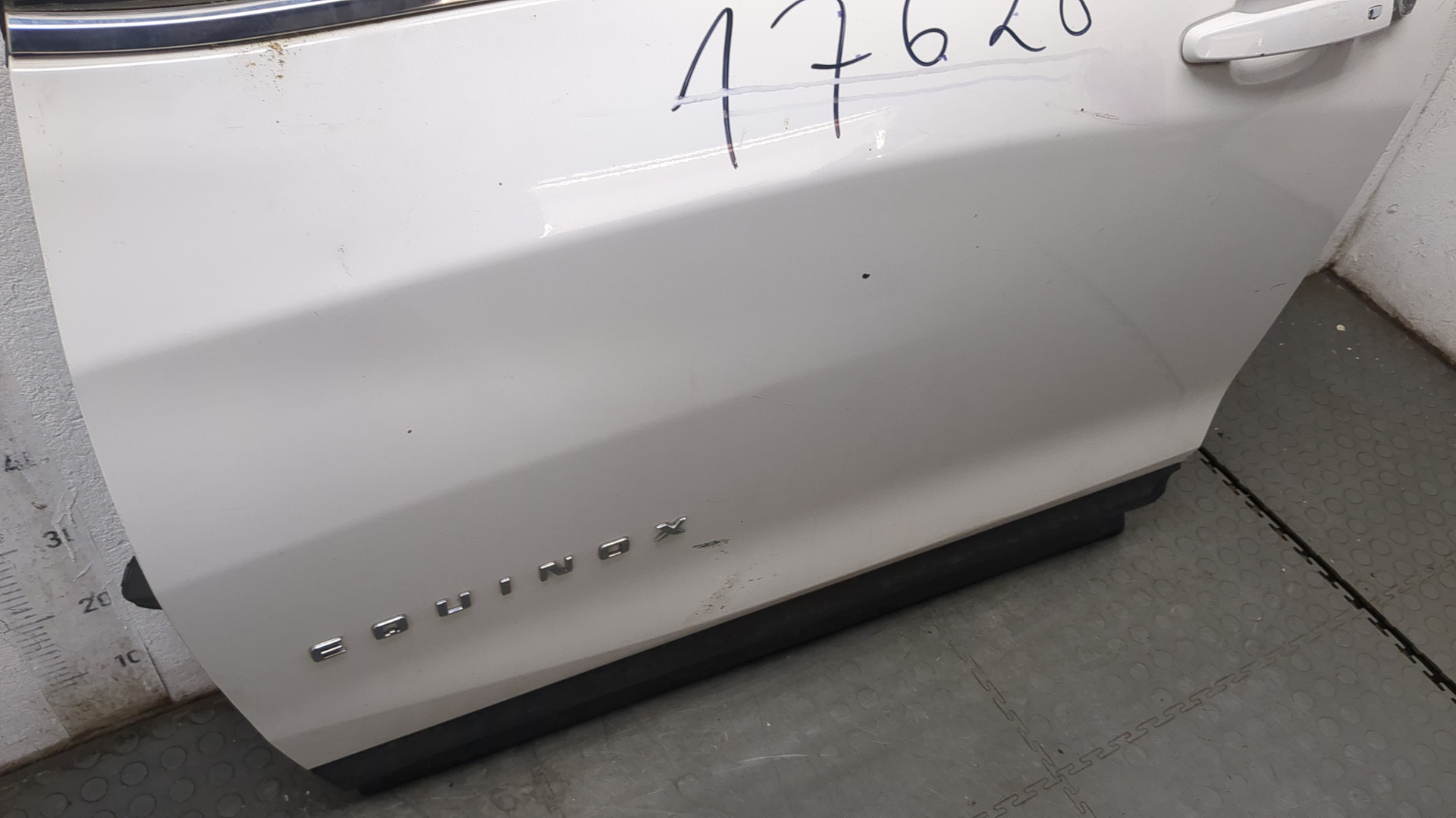 Дверь передняя левая