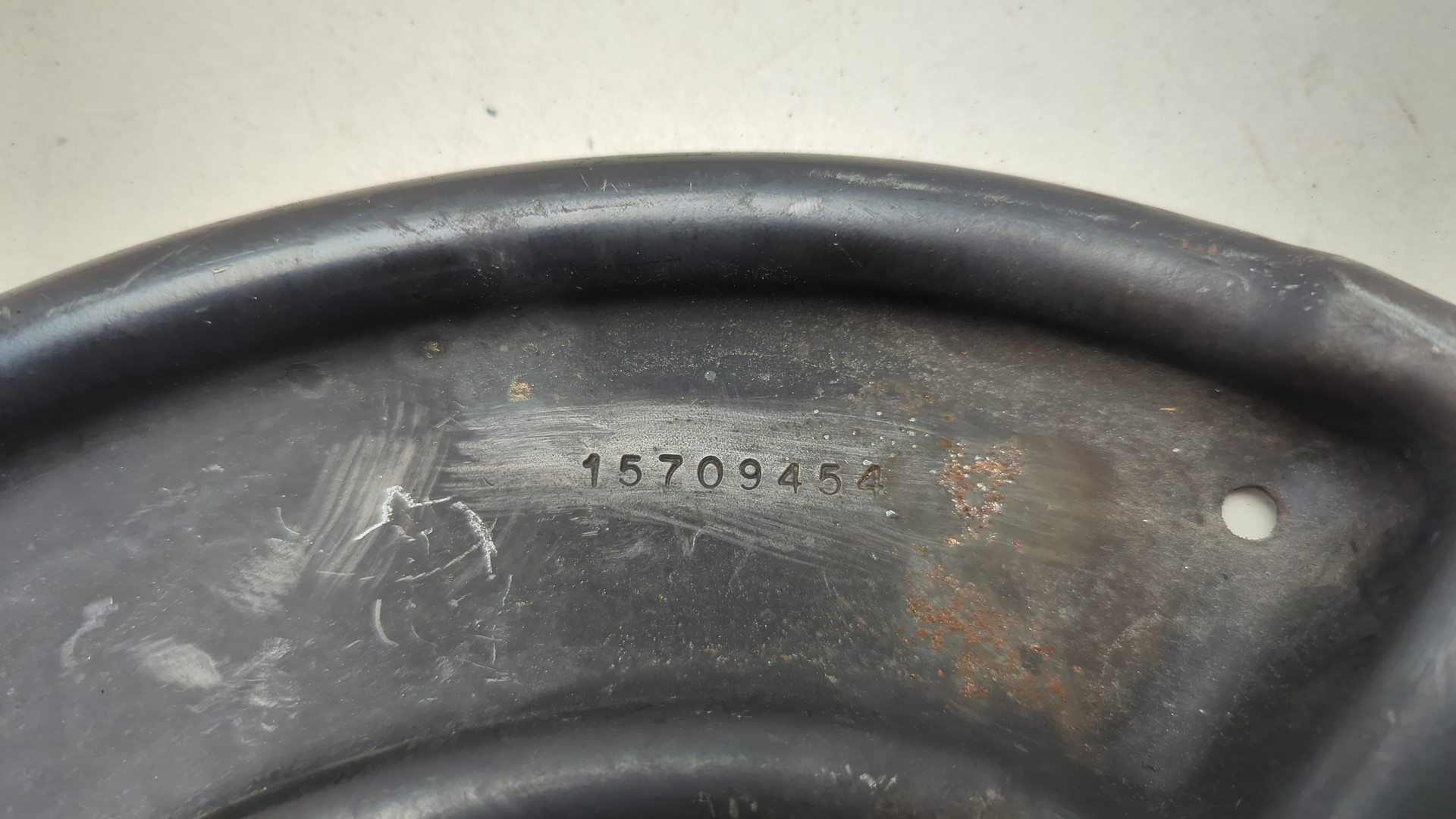 Кронштейн крепления крыла