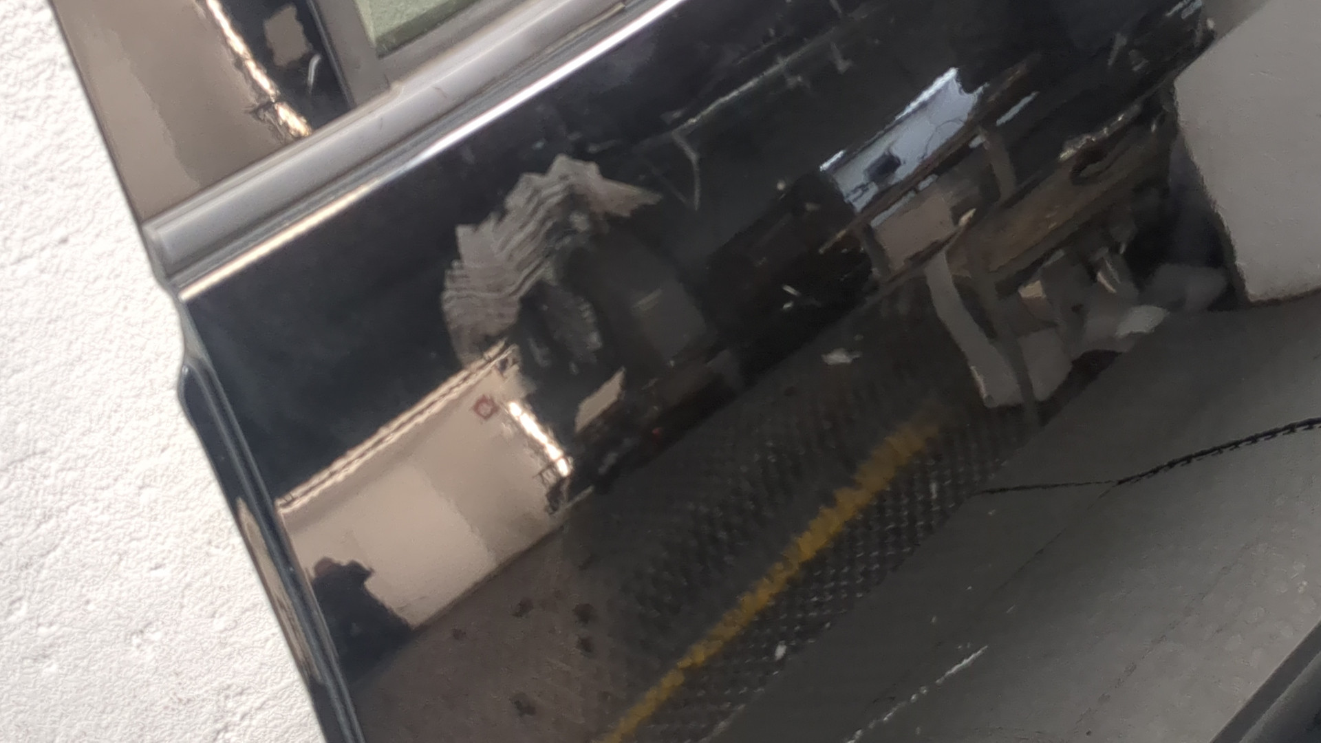 Дверь задняя левая