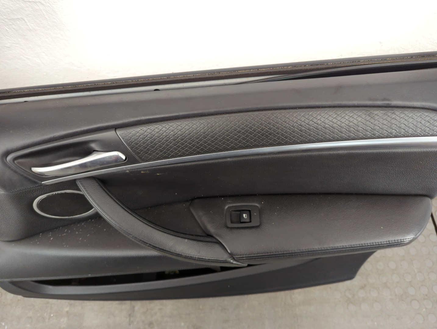 Дверь передняя правая