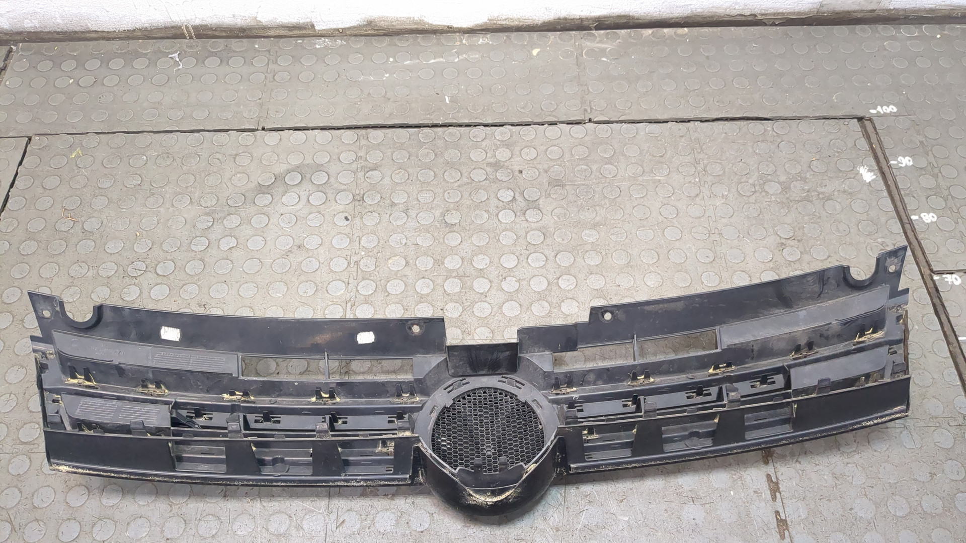 Решетка радиатора