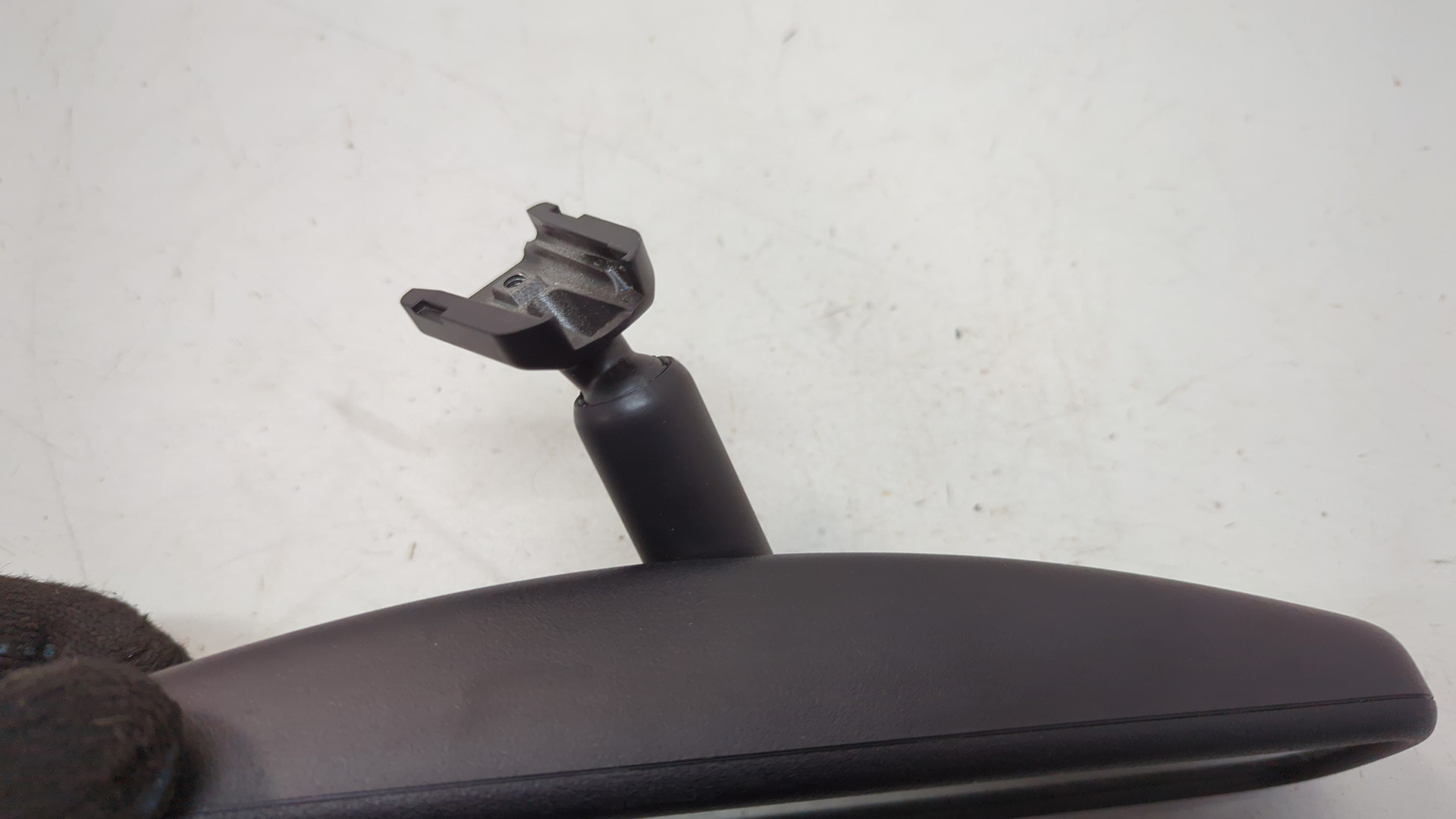 Зеркало заднего вида