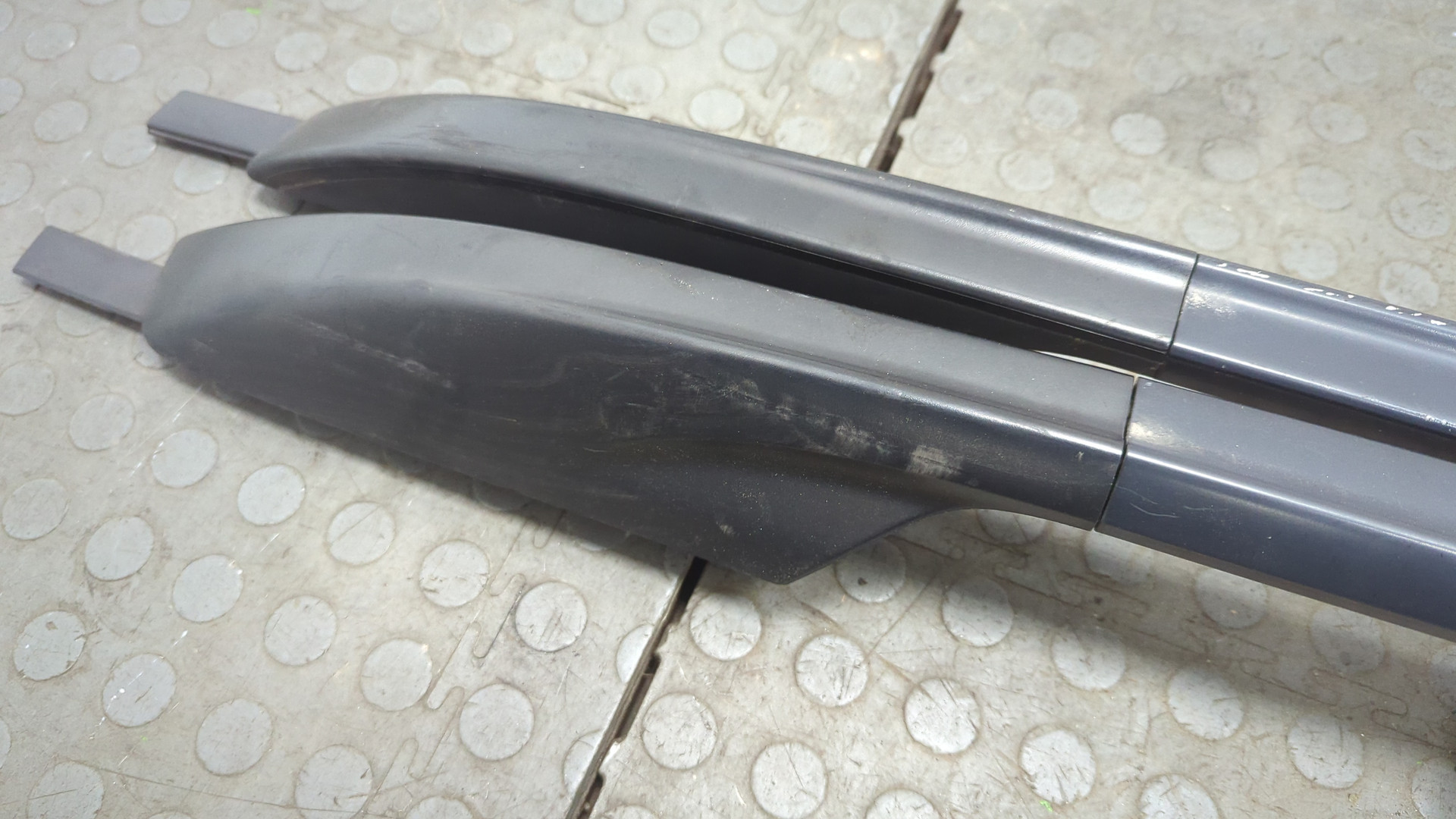 Рейлинги (релинг) к-кт (планки на крышу)