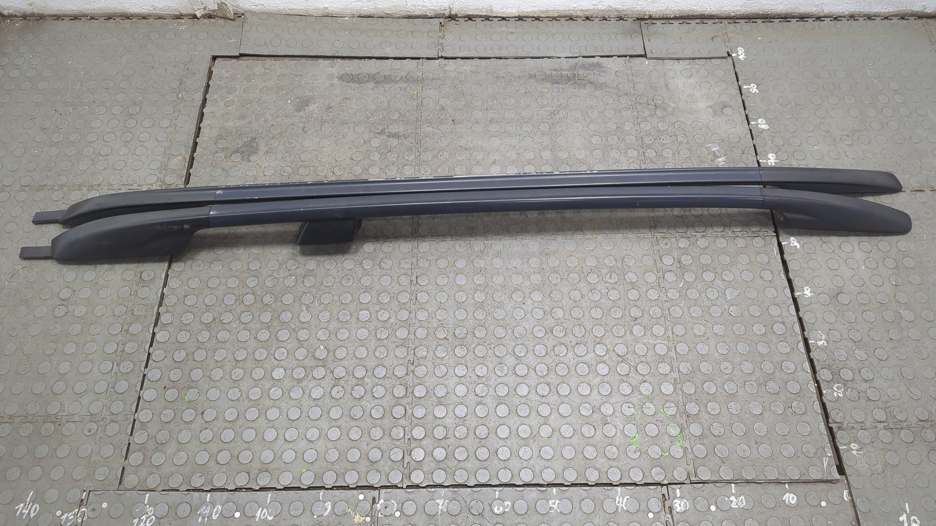 Рейлинги (релинг) к-кт (планки на крышу)