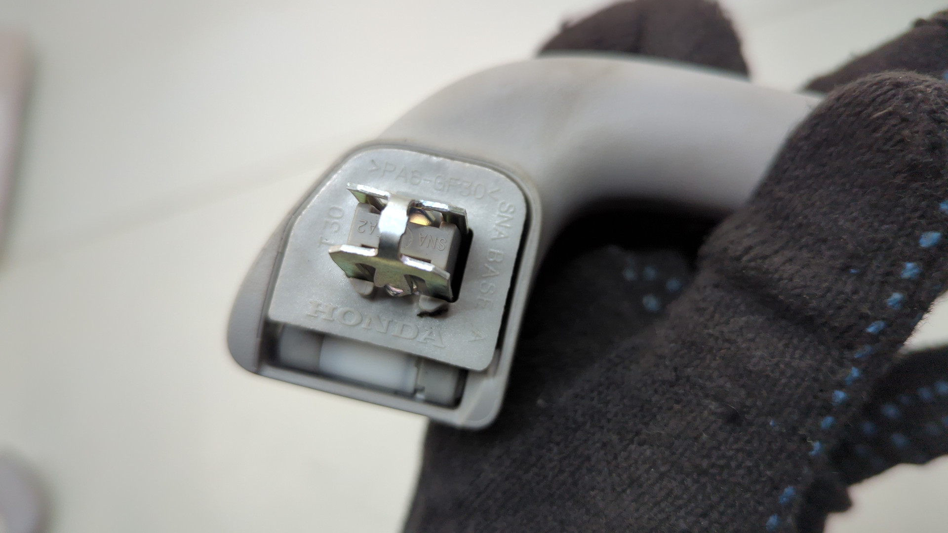 Ручка внутренняя потолочная