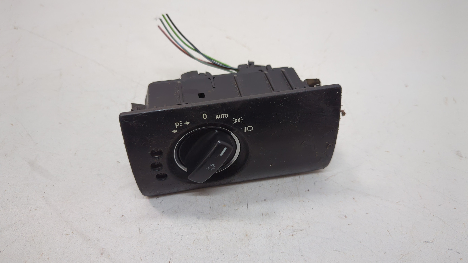 Переключатель света фар