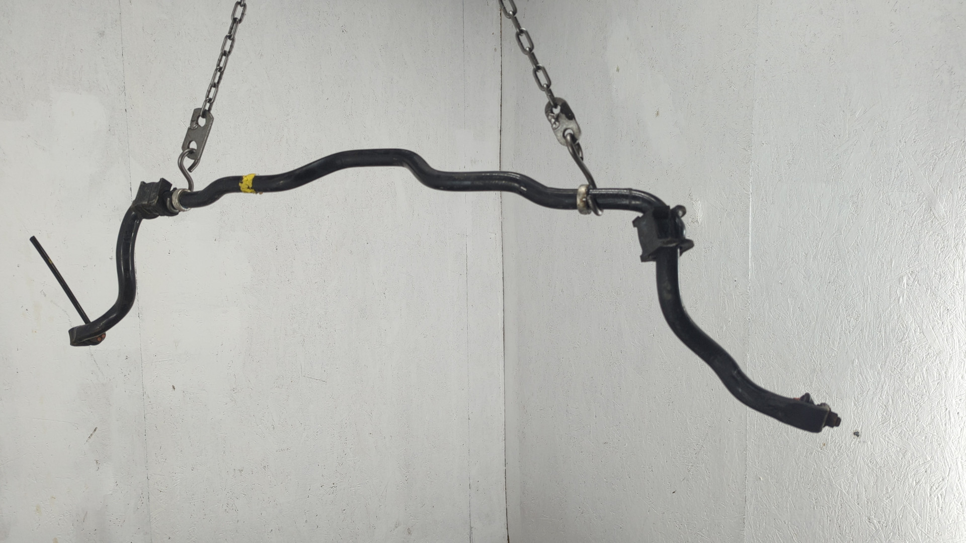 Стабилизатор передний