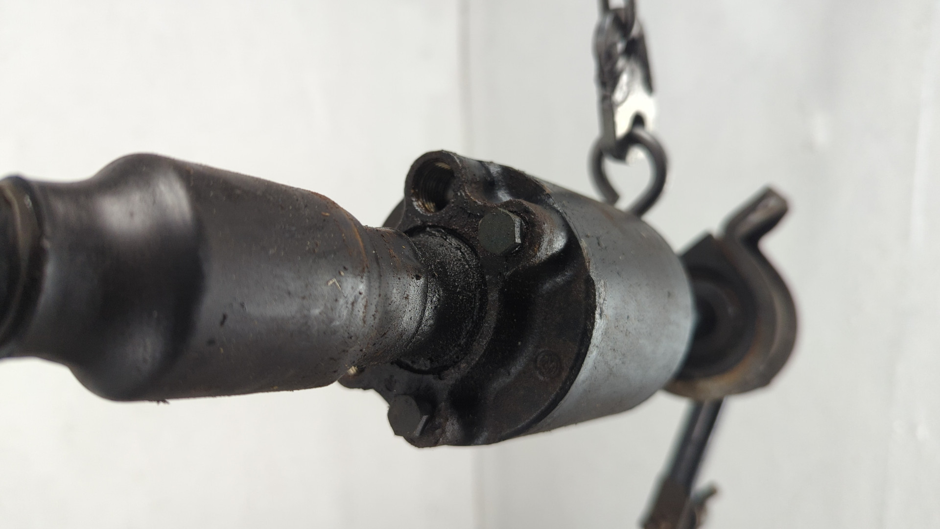 Стабилизатор задний