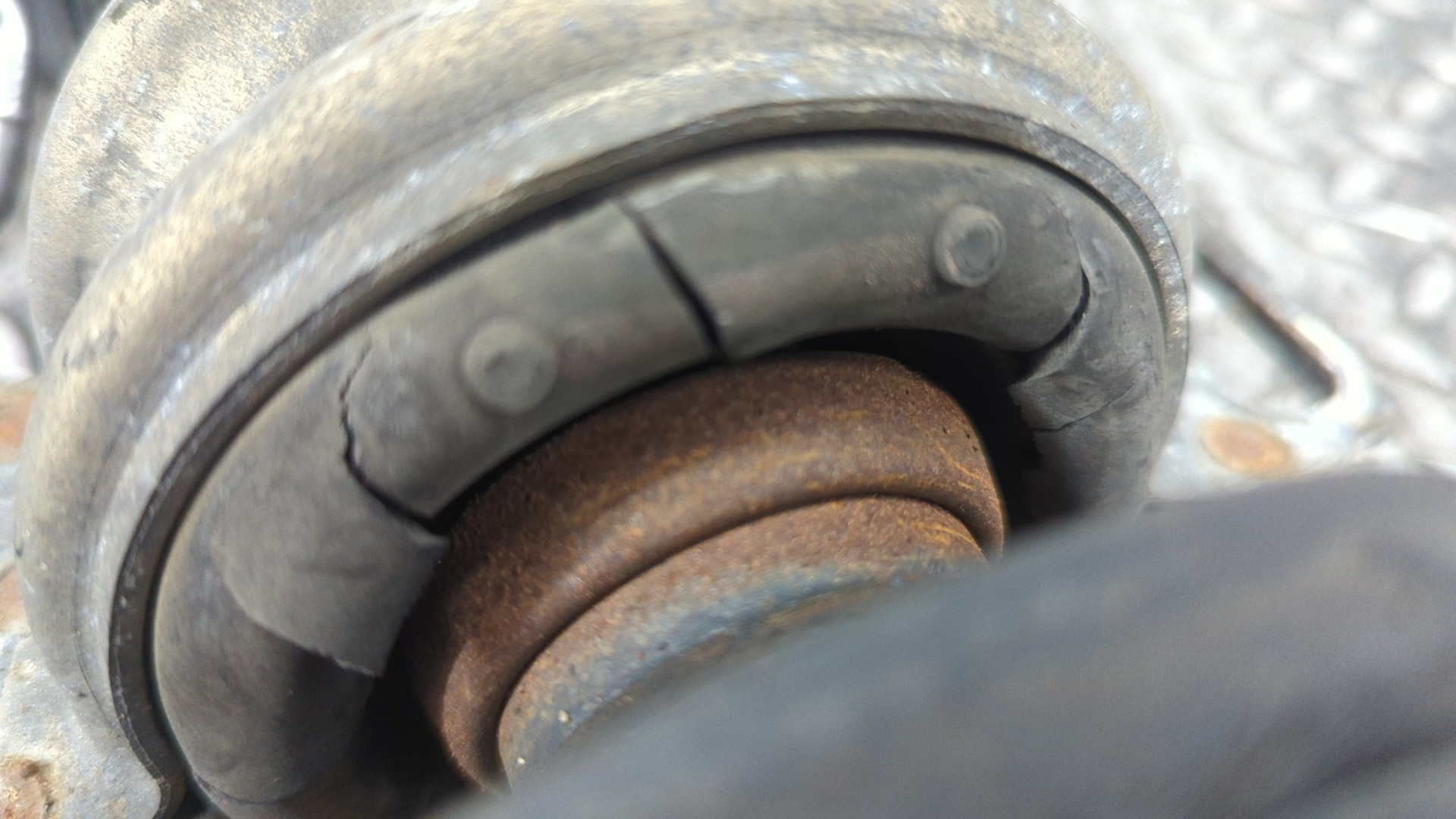 Вал карданный задний