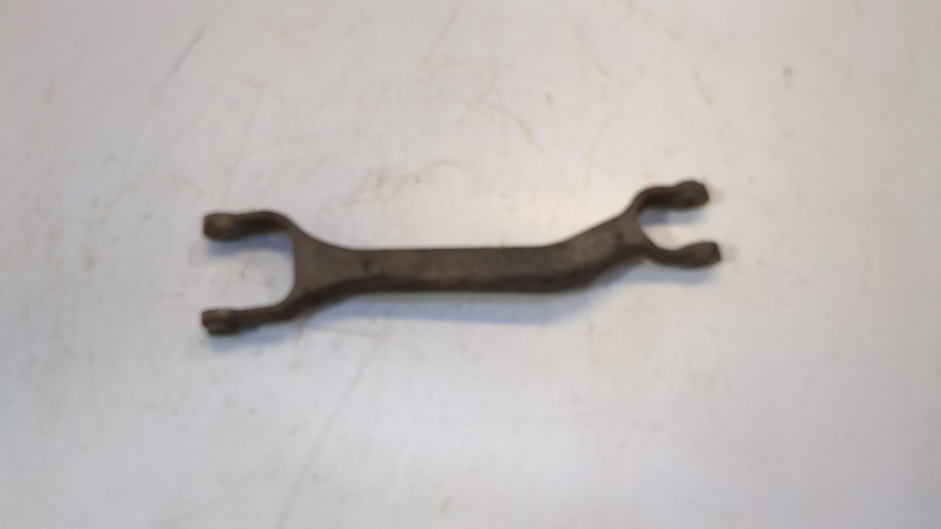 Рычаг задний правый