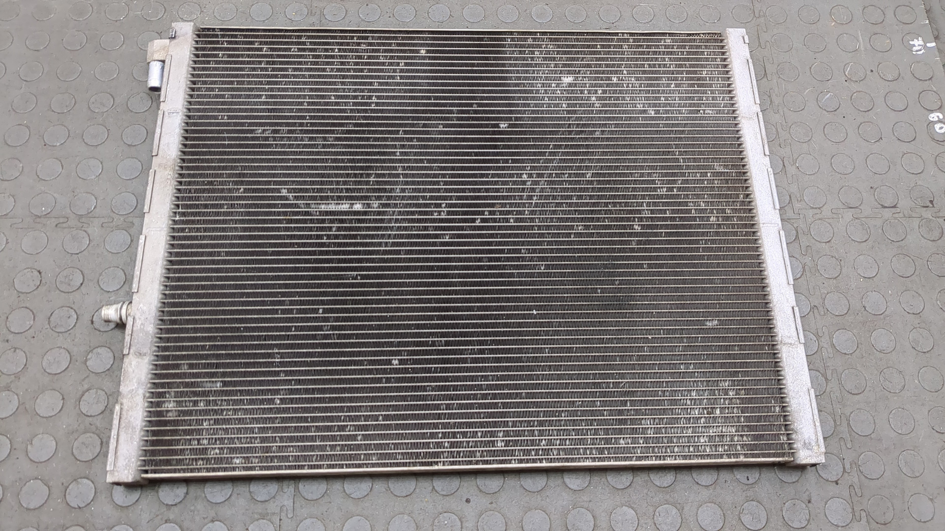 Радиатор охлаждения двигателя основной