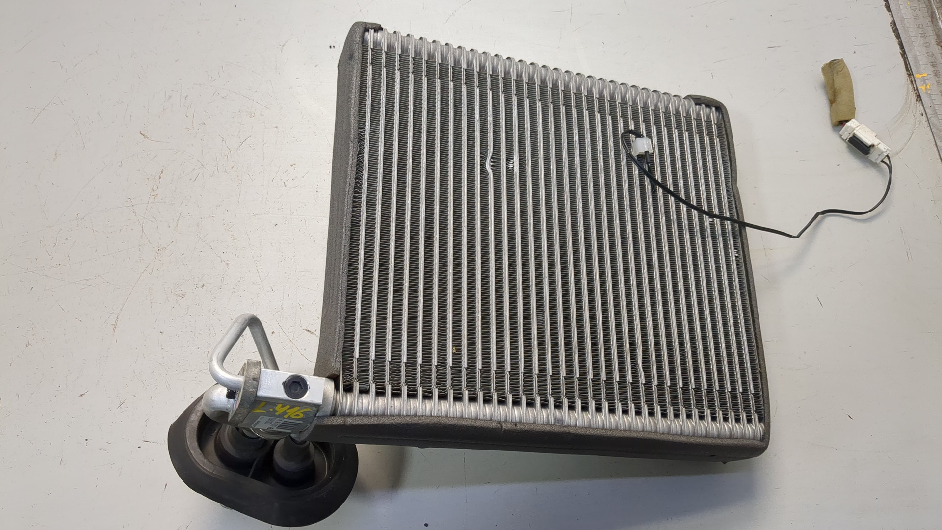 Радиатор кондиционера / конденсер