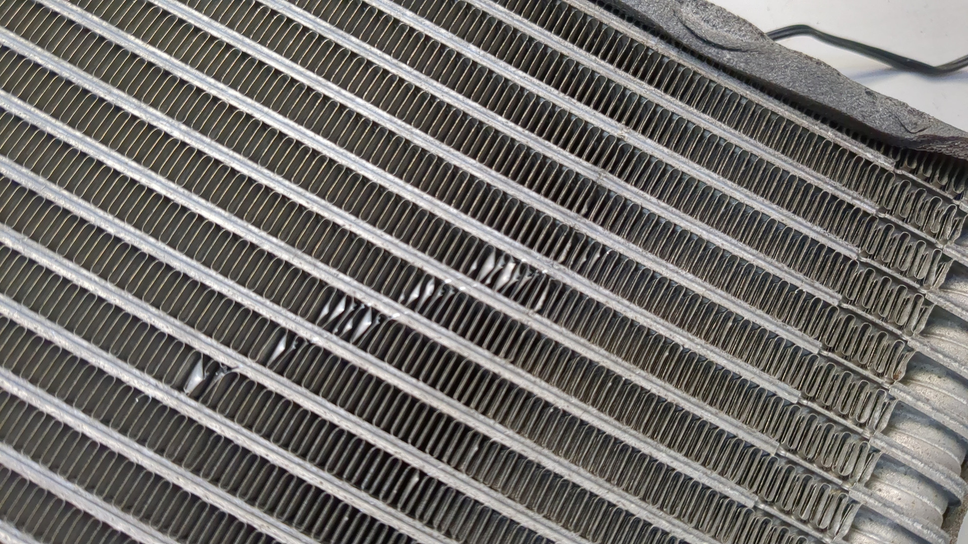 Радиатор кондиционера / конденсер