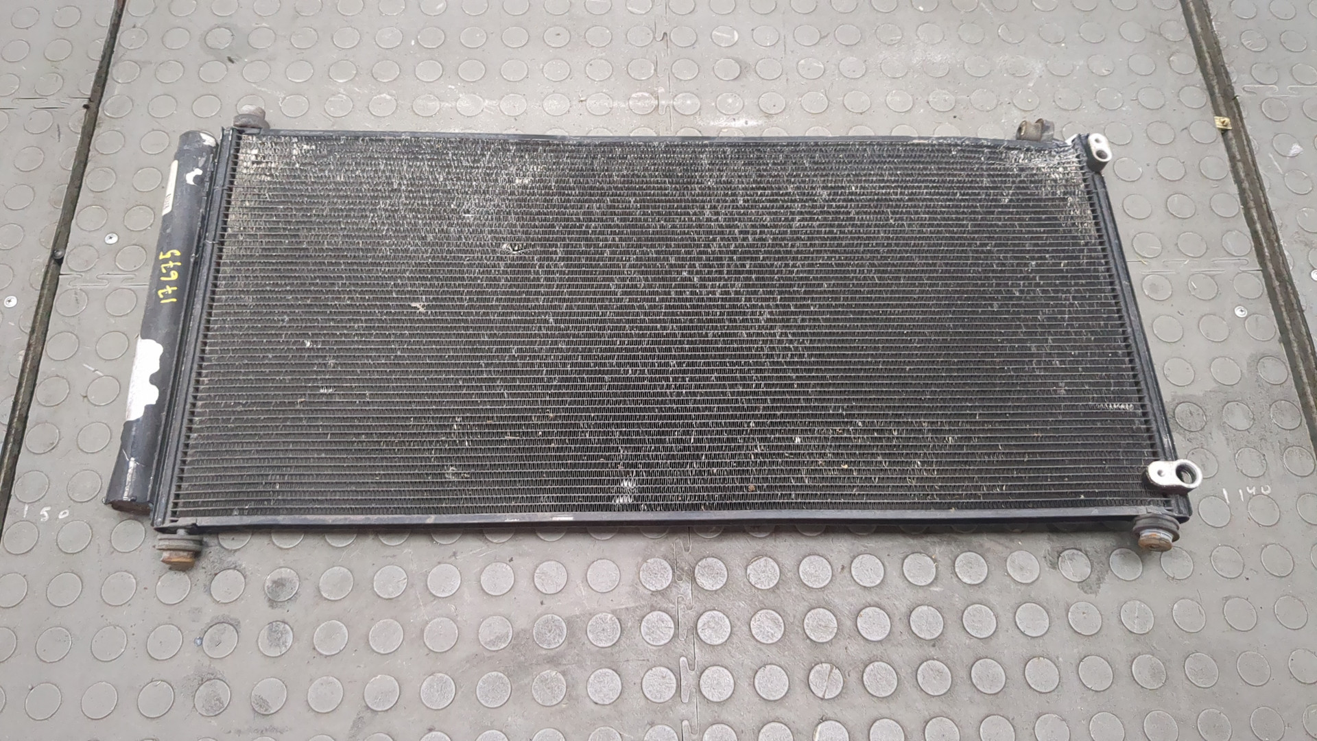 Радиатор кондиционера / конденсер