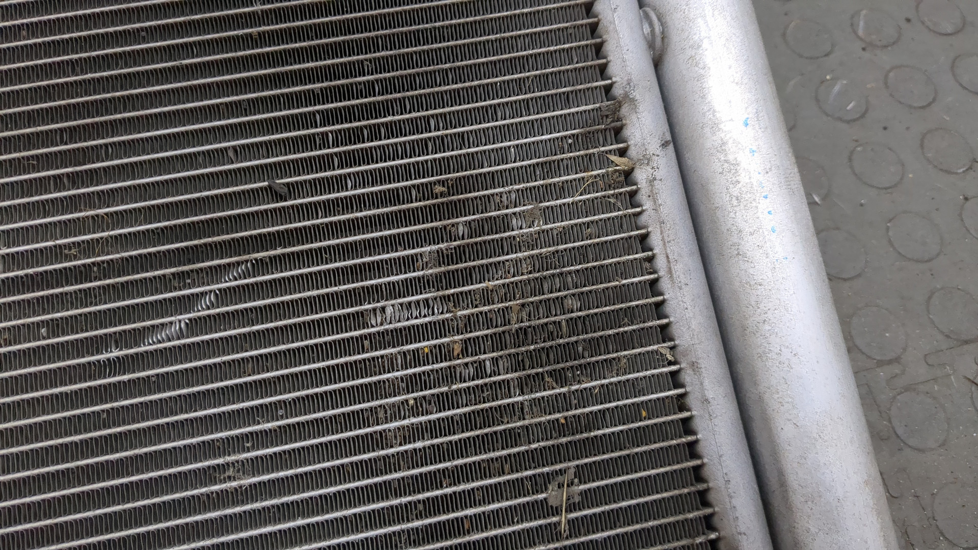 Радиатор кондиционера / конденсер