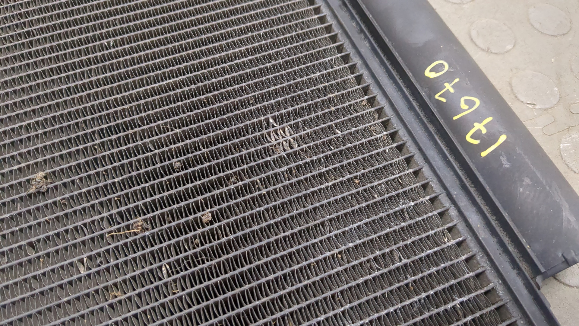 Радиатор кондиционера / конденсер