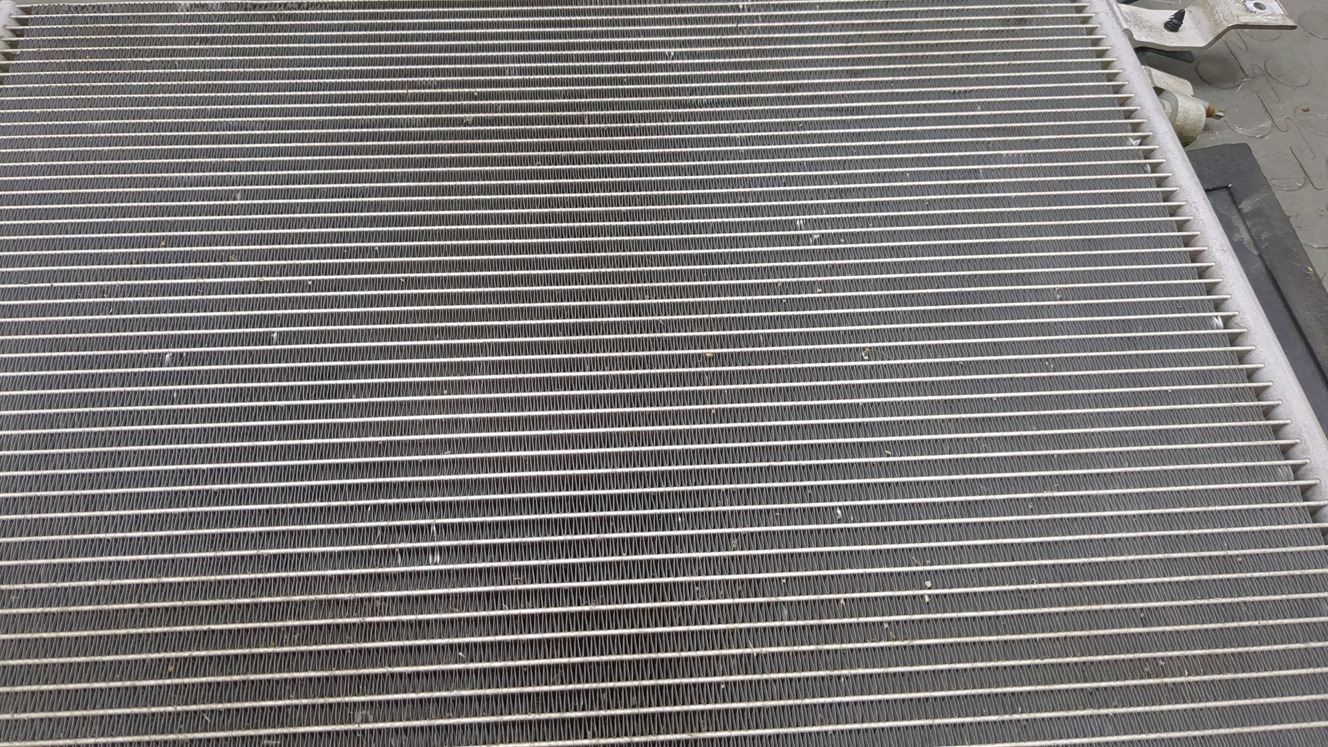 Радиатор кондиционера / конденсер