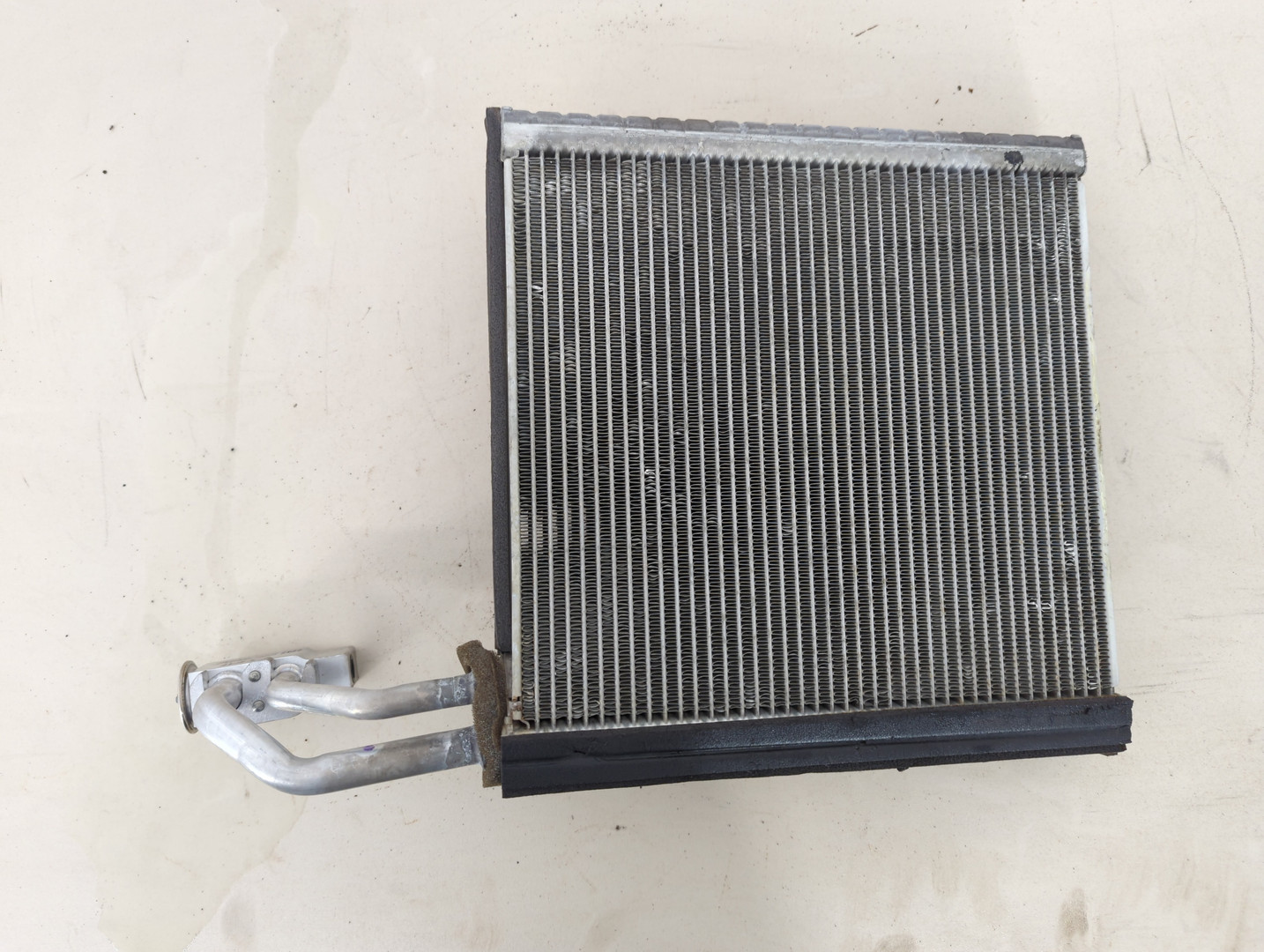 Радиатор кондиционера / конденсер