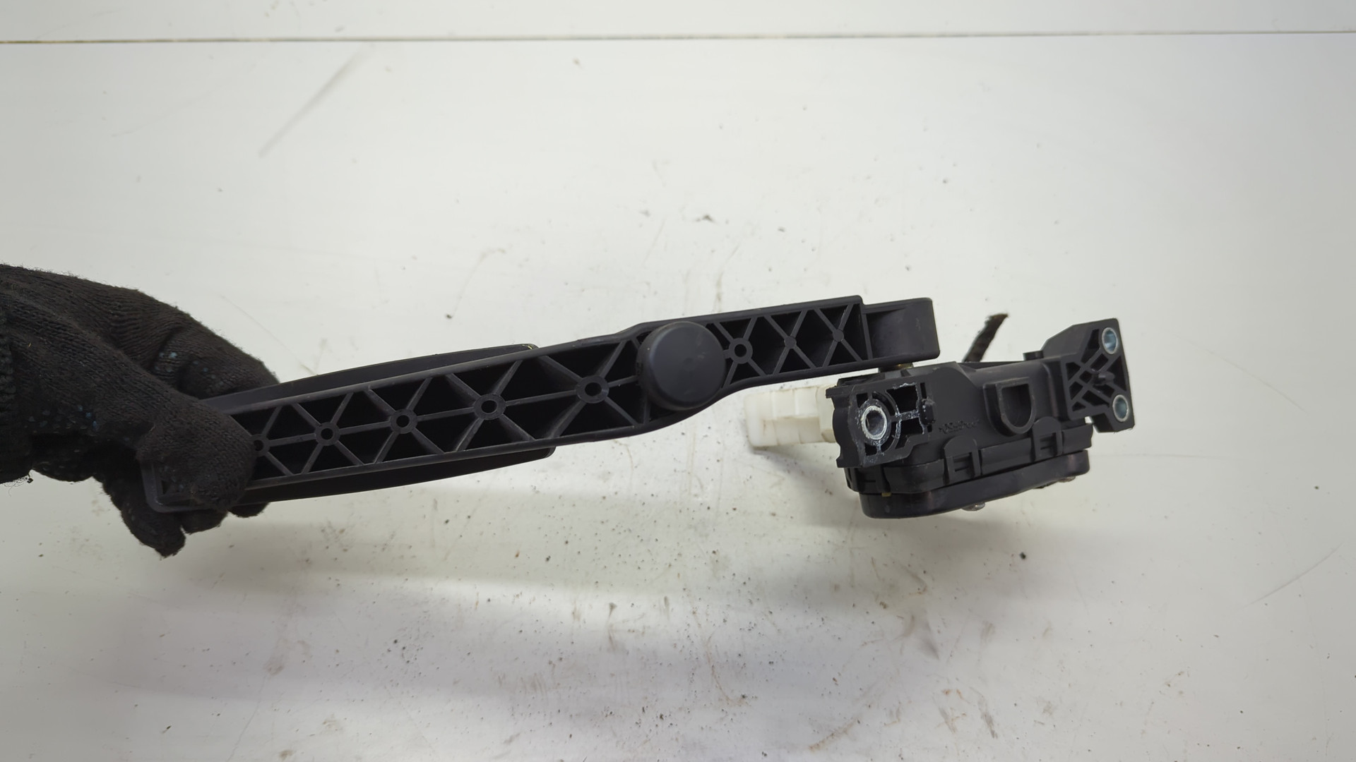 Педаль газа