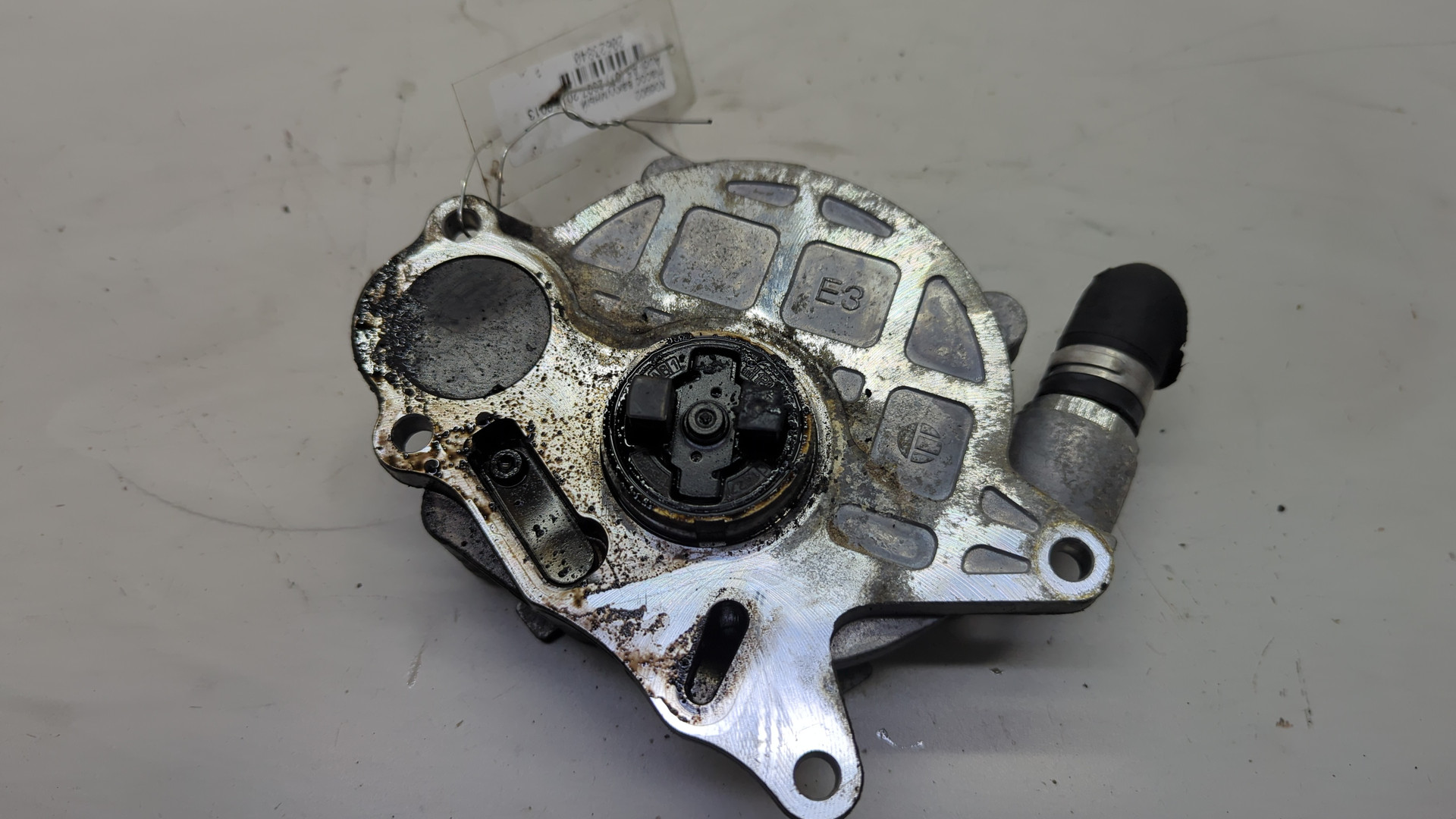 Насос вакуумный