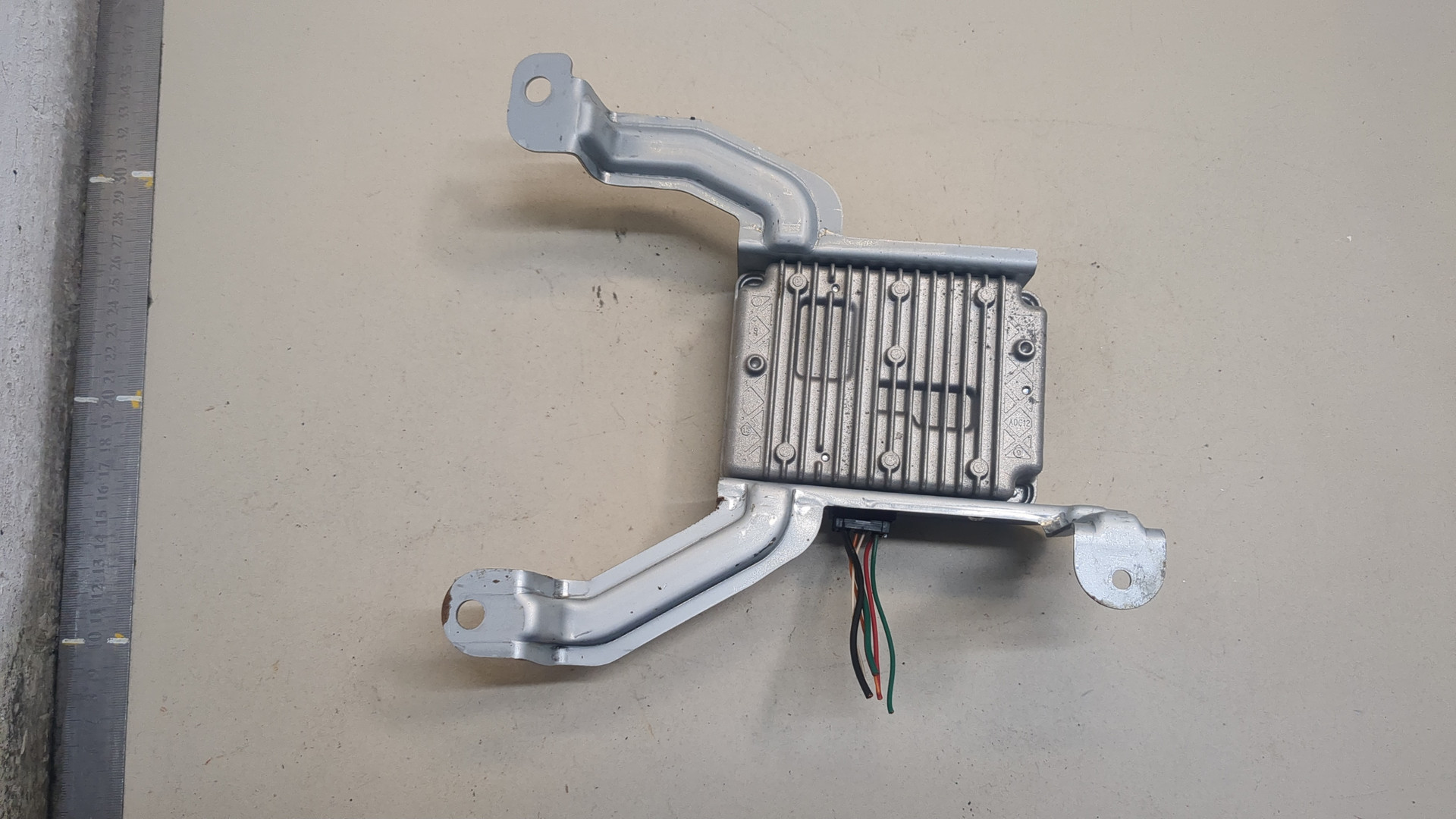 Преобразователь напряжения (адаптер)