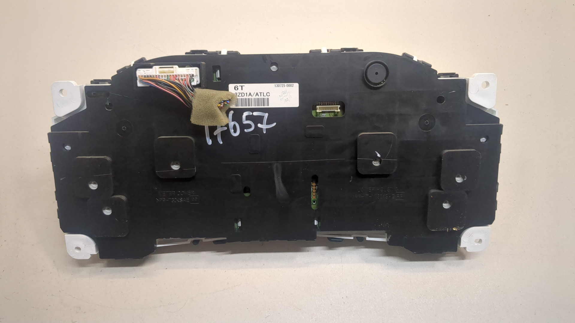 Панель приборов