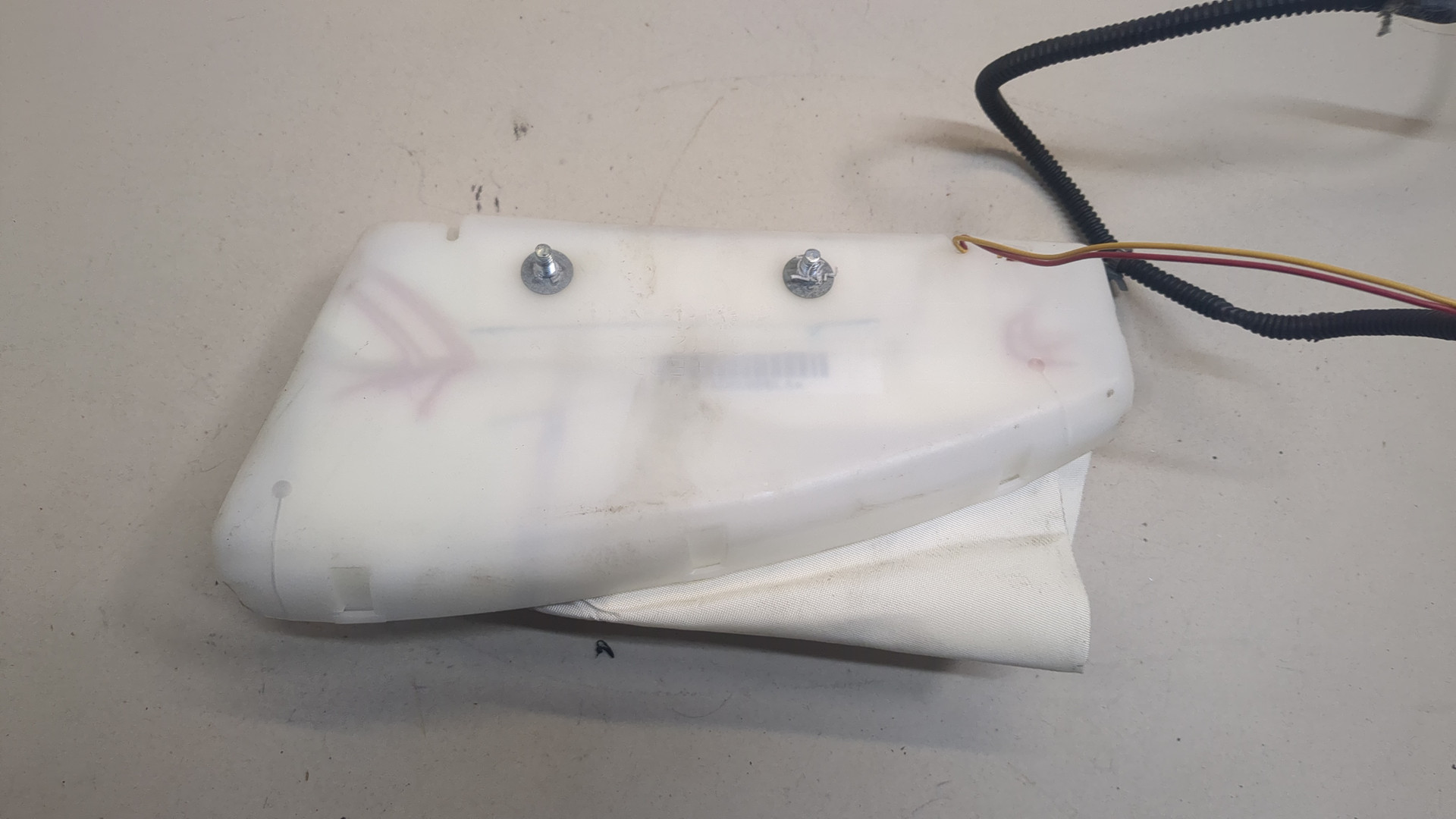 Подушка безопасности боковая (в сиденье)