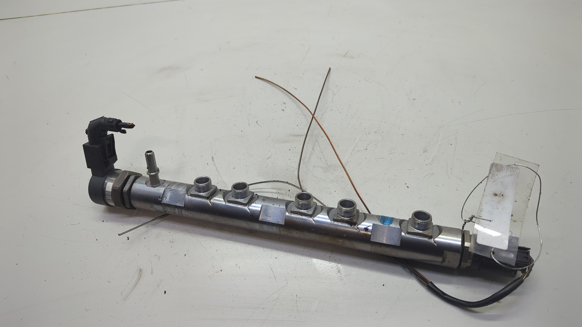 Рейка топливная (рампа)