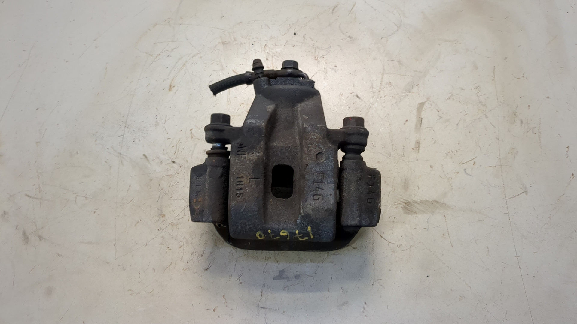 Суппорт задний левый