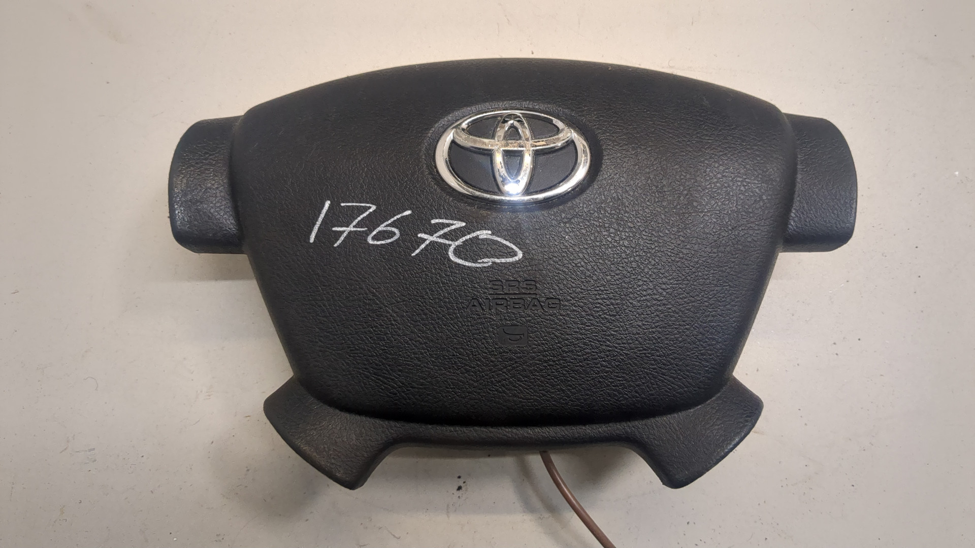 Подушка безопасности в рулевое колесо