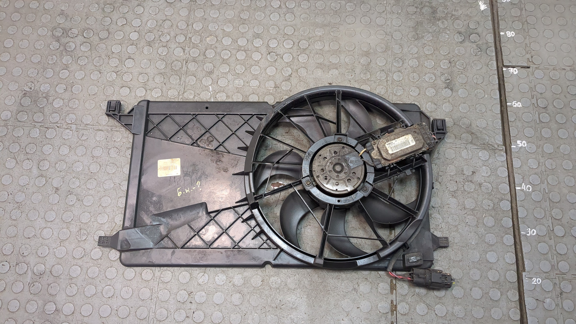 Вентилятор радиатора