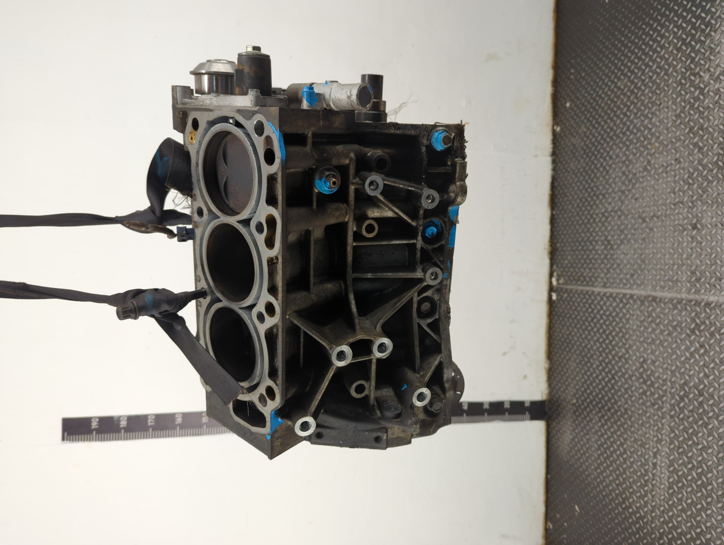 Блок двигателя