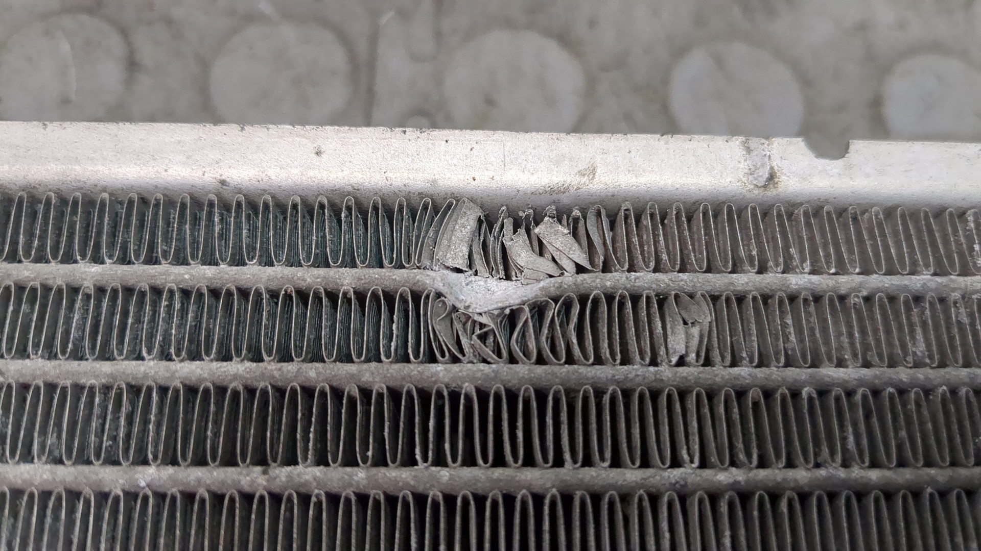 Радиатор охлаждения двигателя основной