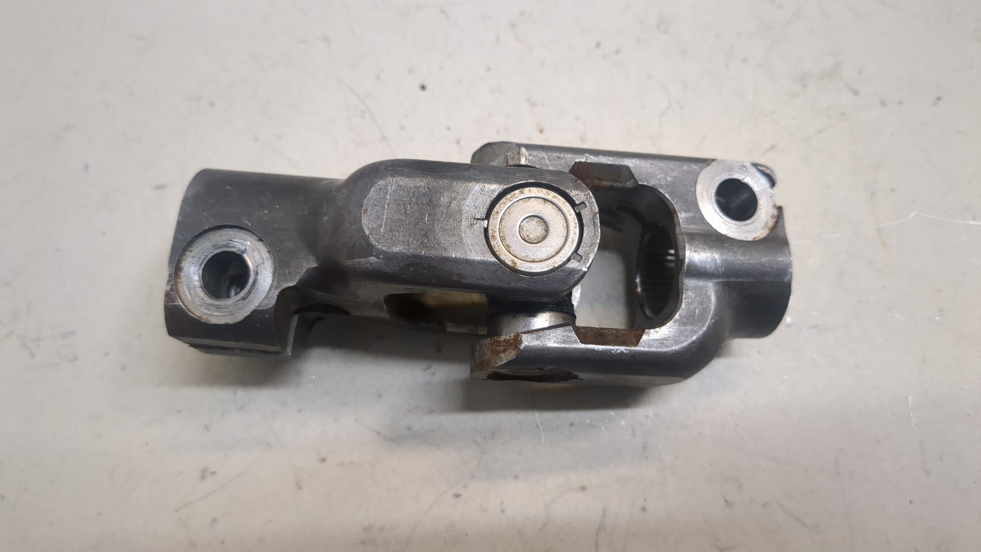 Кардан рулевой