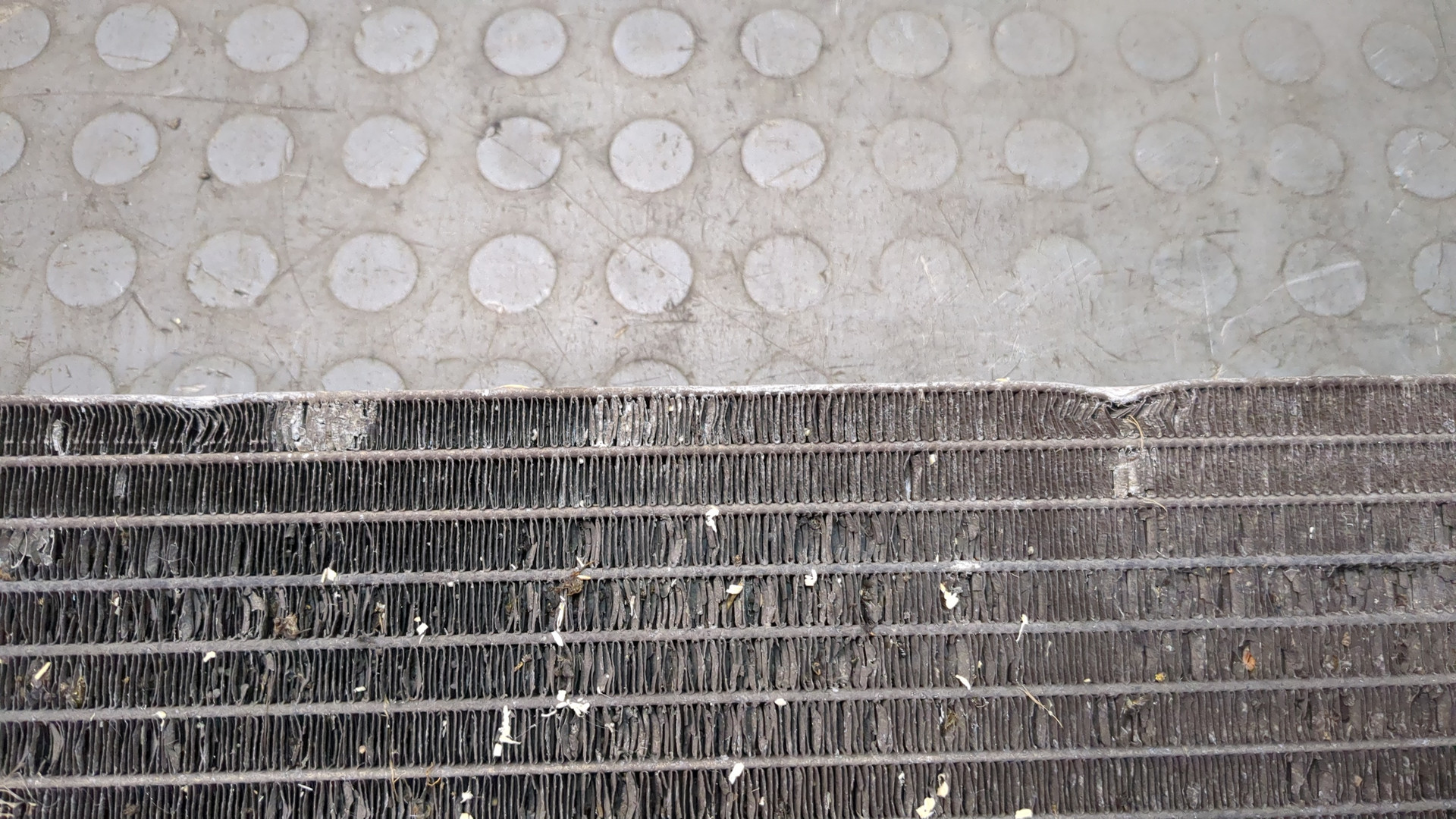 Радиатор кондиционера / конденсер