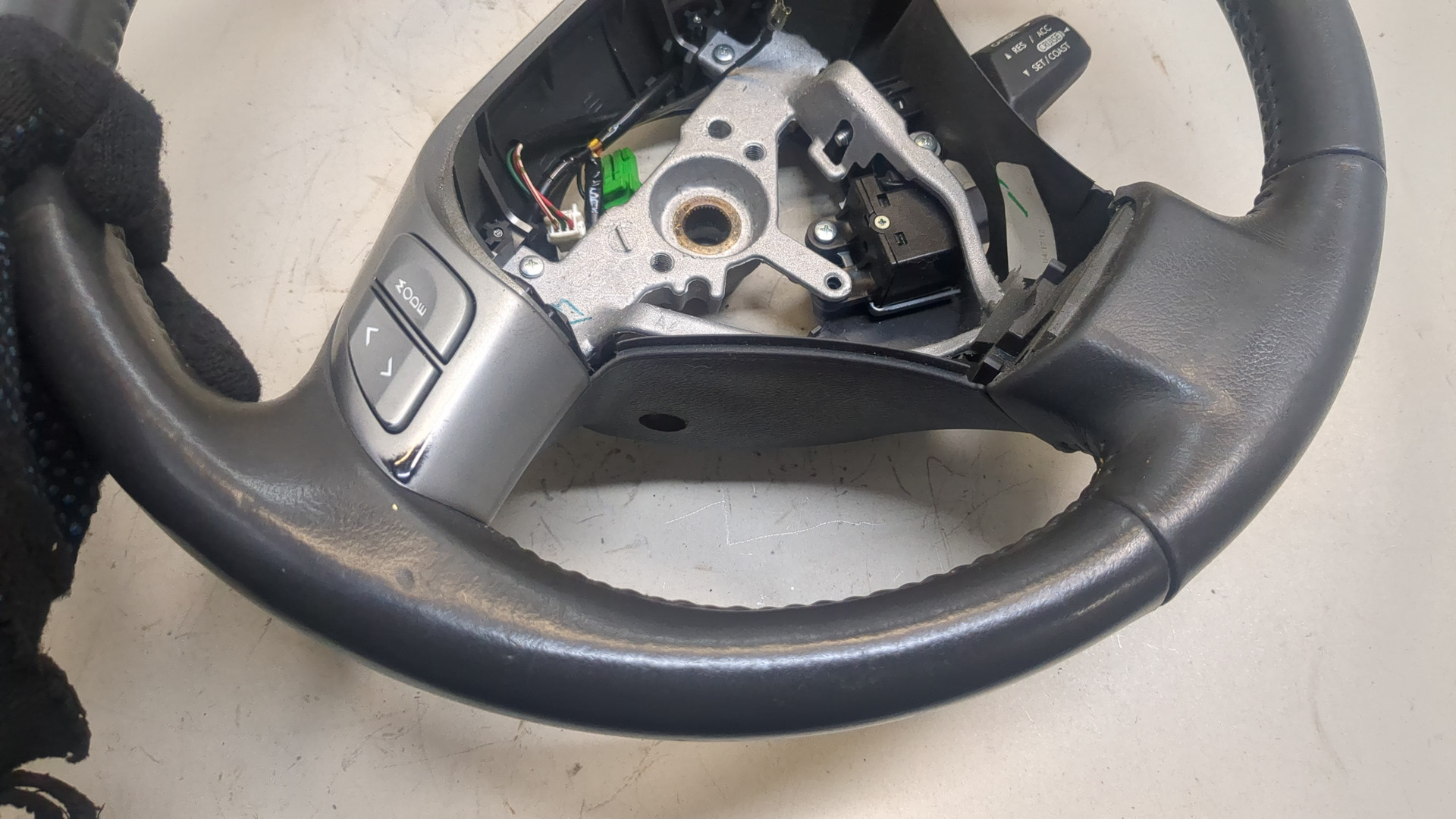 Рулевое колесо (руль)