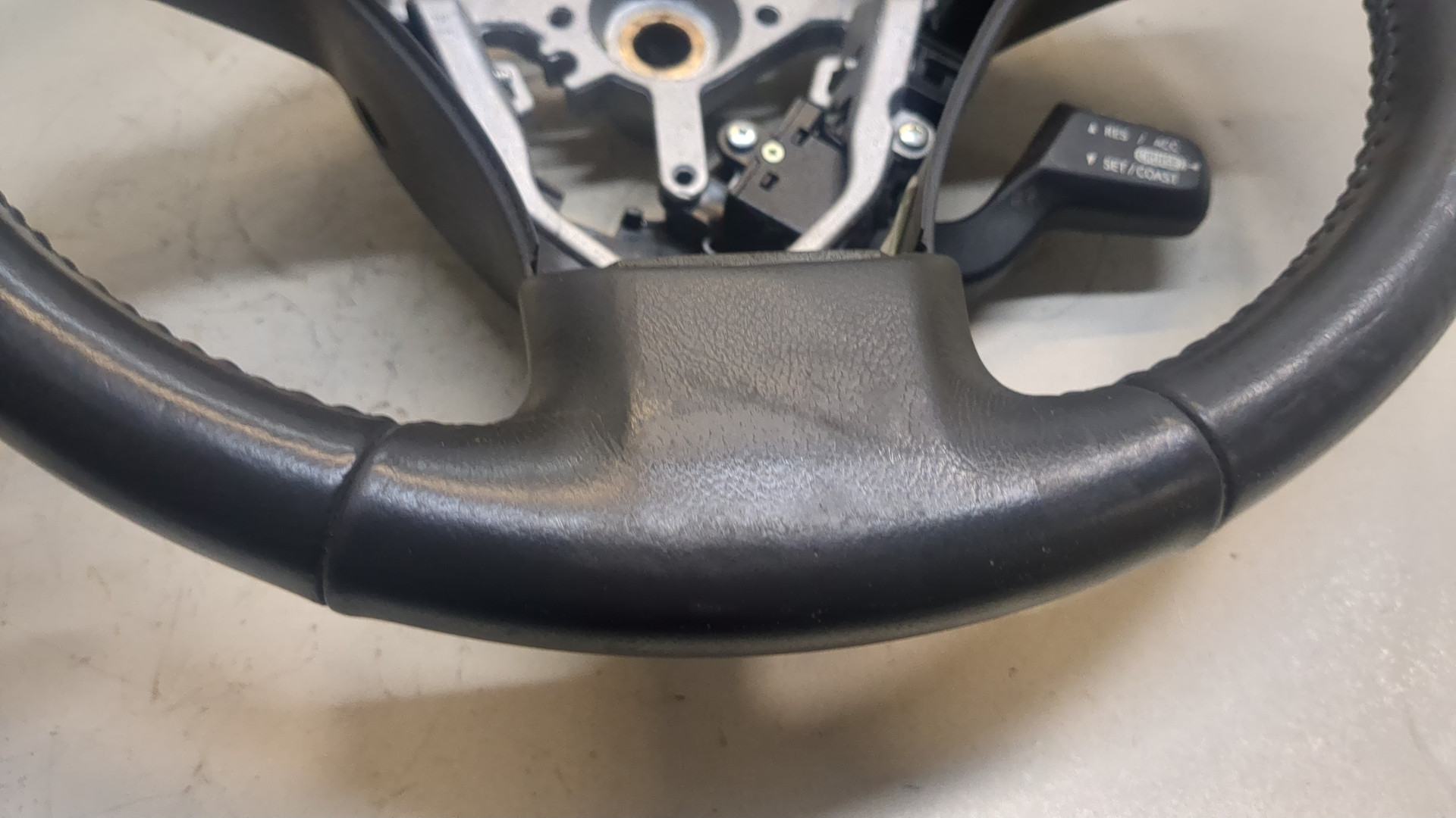 Рулевое колесо (руль)